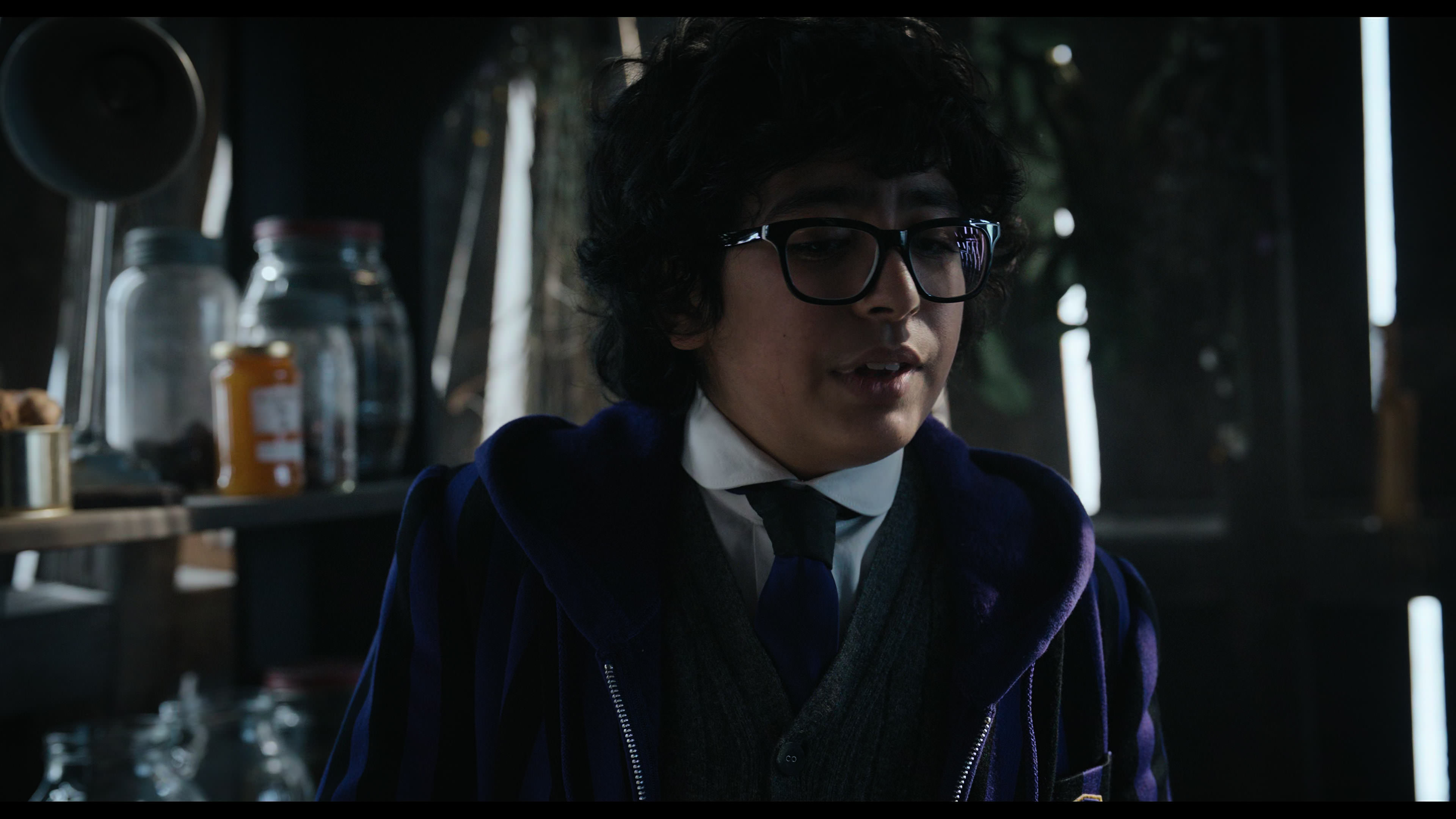 Wednesday S01E04 “Woe What a Night” screencap 2445