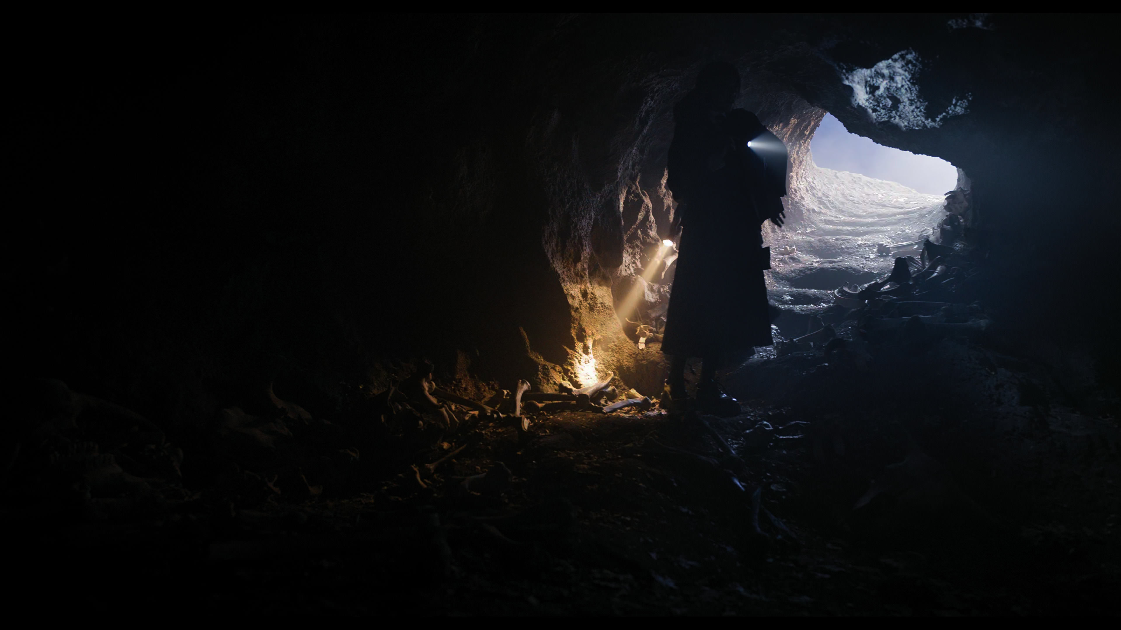 Wednesday S01E04 “Woe What a Night” screencap 2613