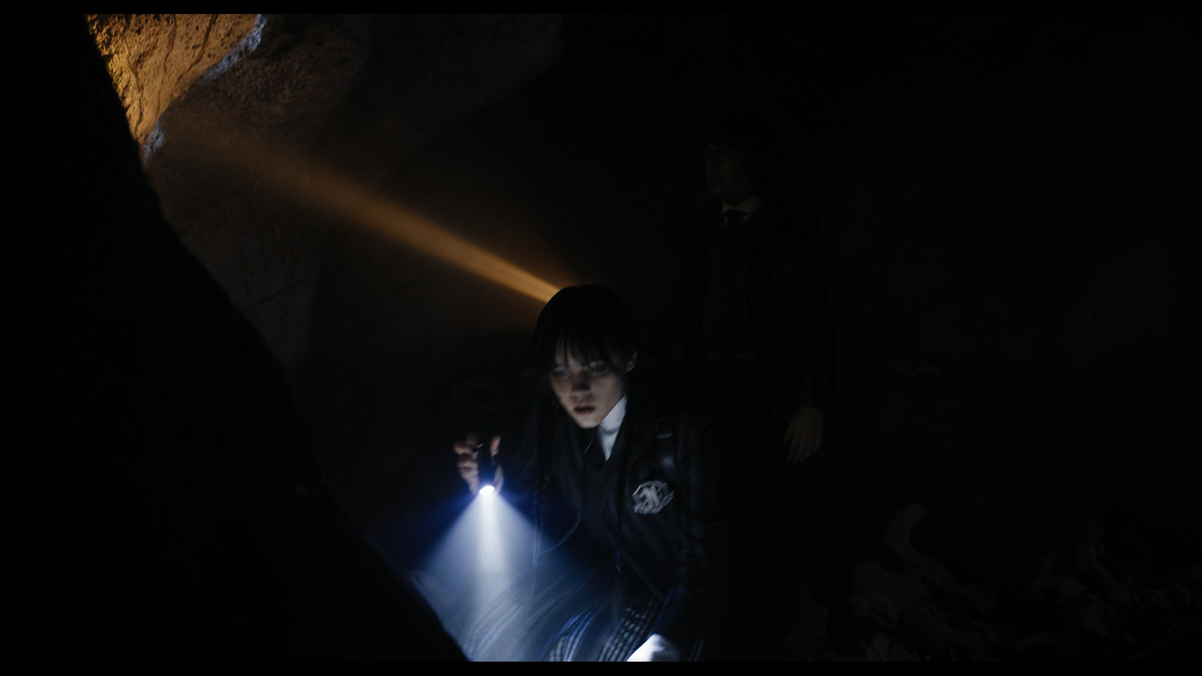Wednesday S01E04 “Woe What a Night” HD screenshot 2678