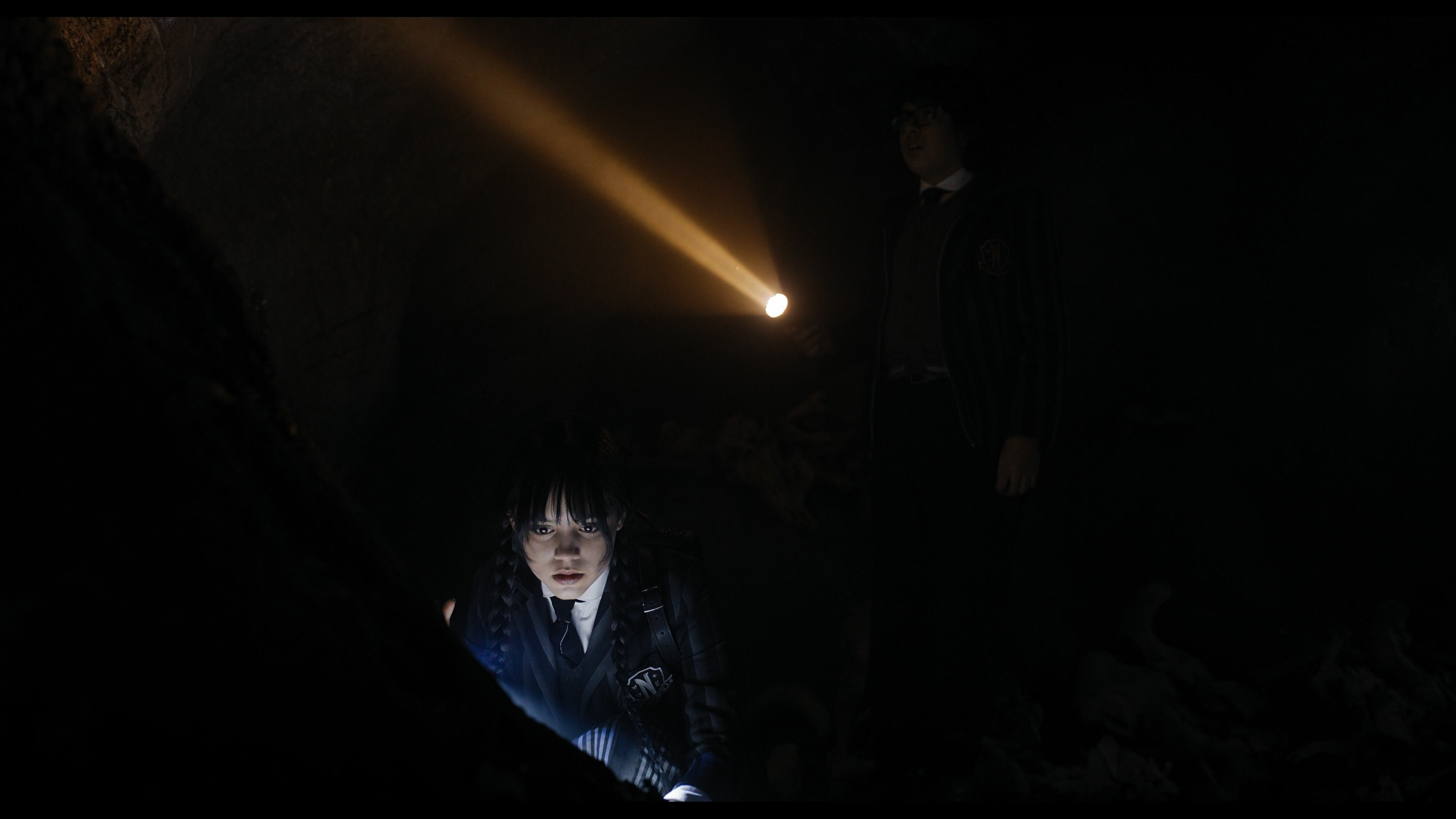 Wednesday S01E04 “Woe What a Night” screencap 2682