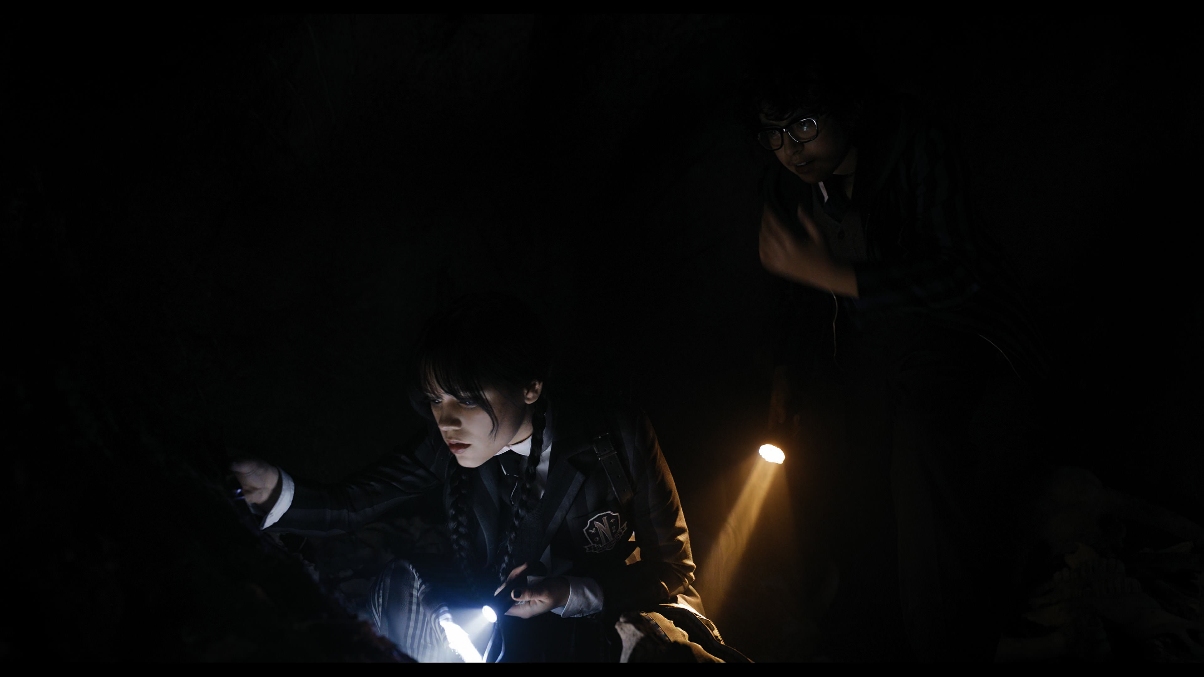 Wednesday S01E04 “Woe What a Night” HD screenshot 2699
