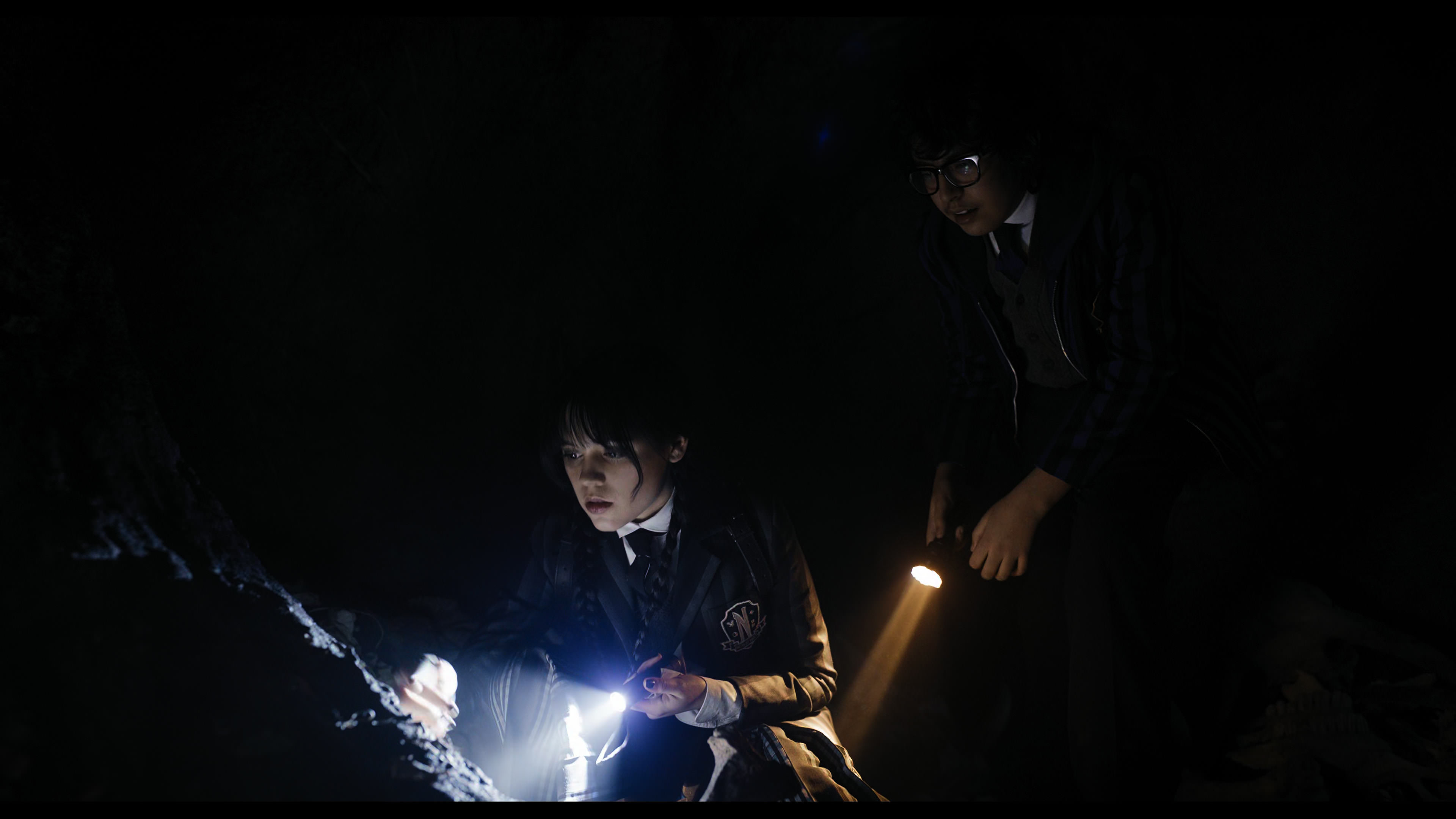 Wednesday S01E04 “Woe What a Night” movie still 2704
