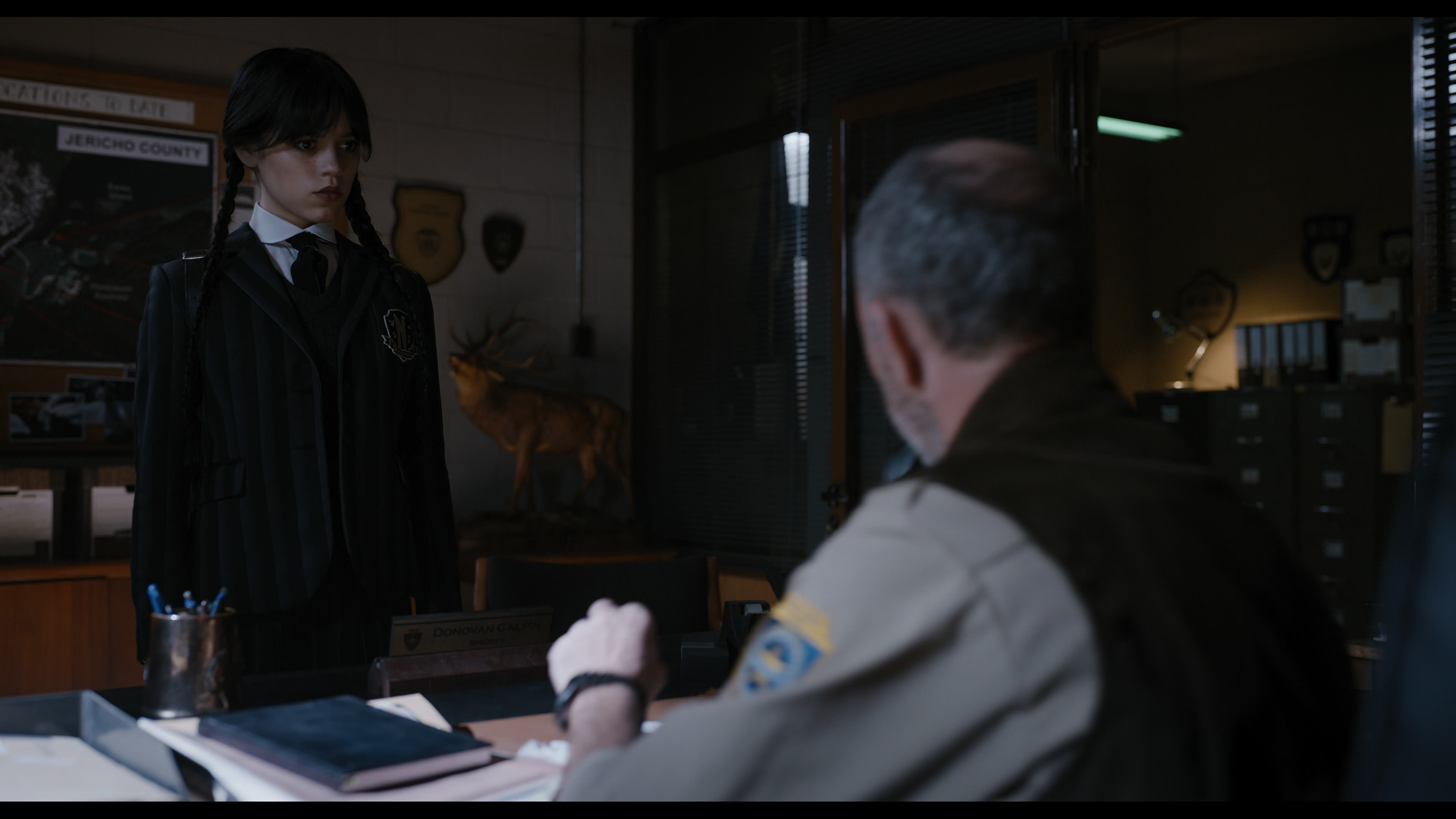 Wednesday S01E04 “Woe What a Night” HD screenshot 3107
