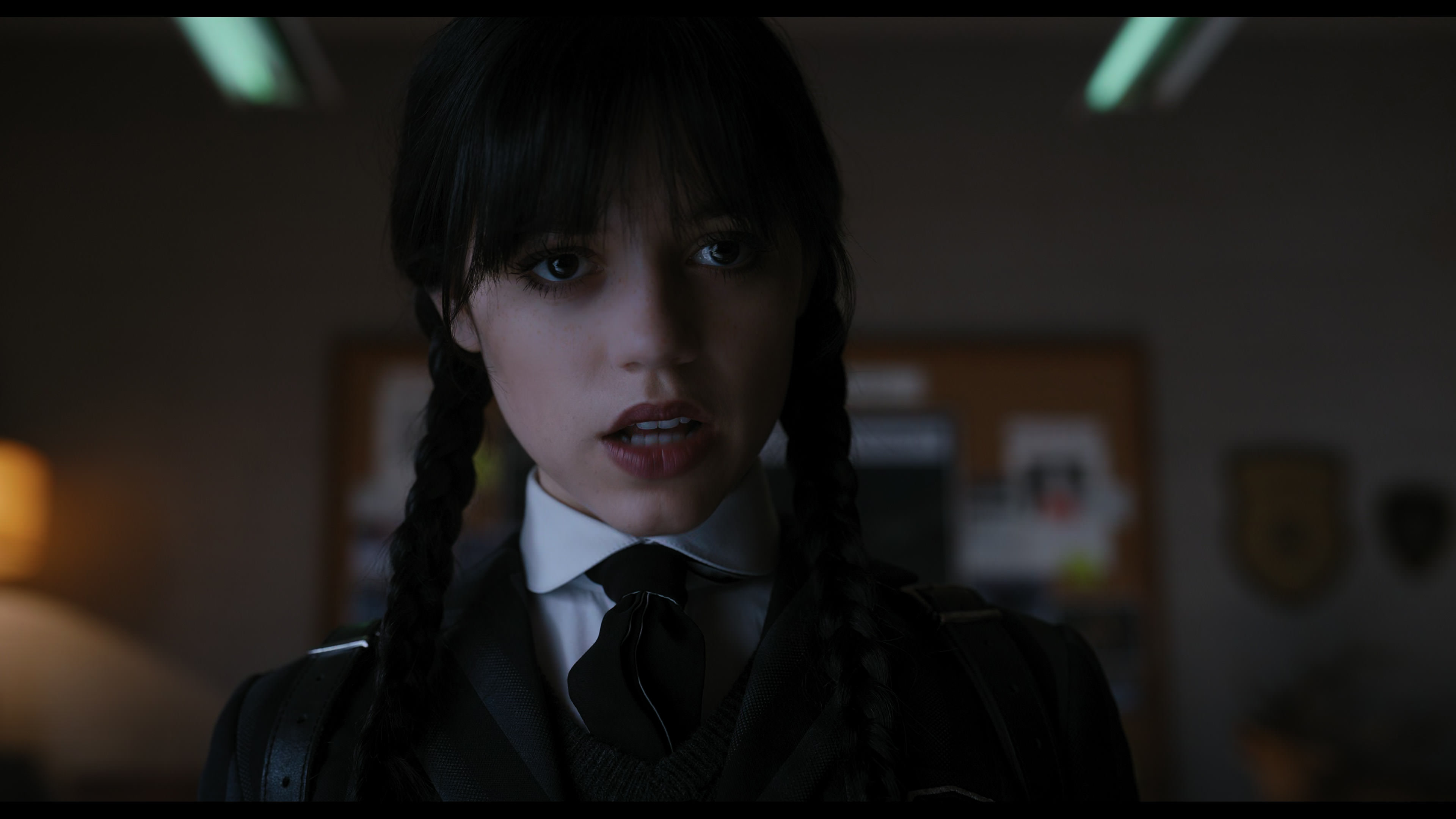 Wednesday S01E04 “Woe What a Night” HD screenshot 3143