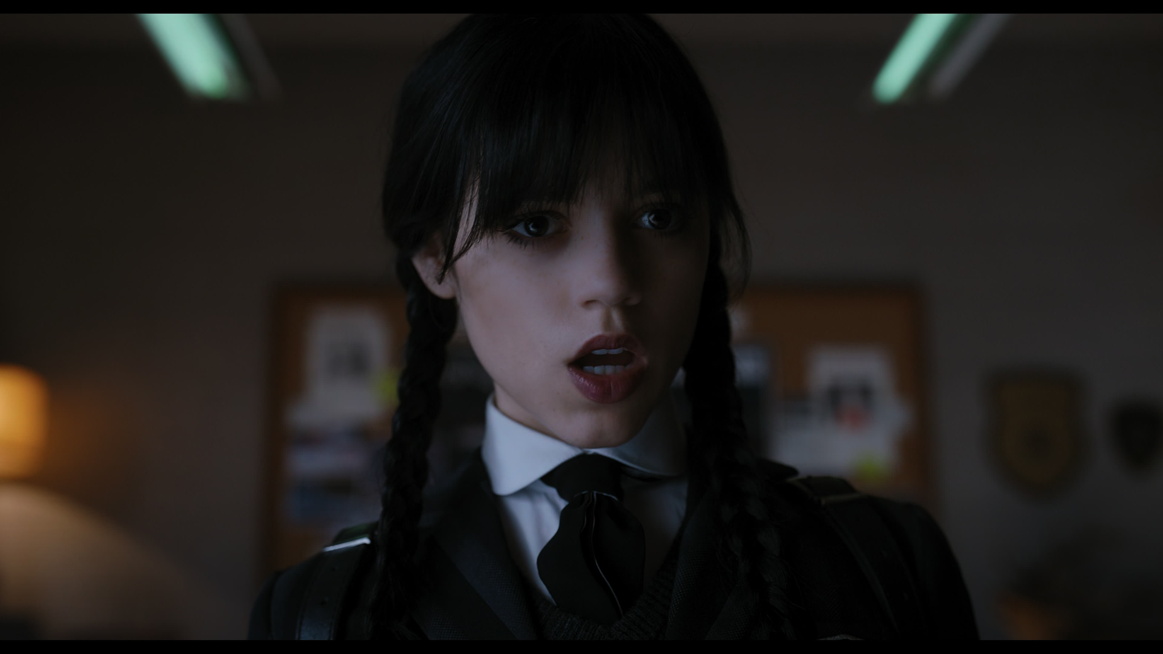 Wednesday S01E04 “Woe What a Night” screencap 3159