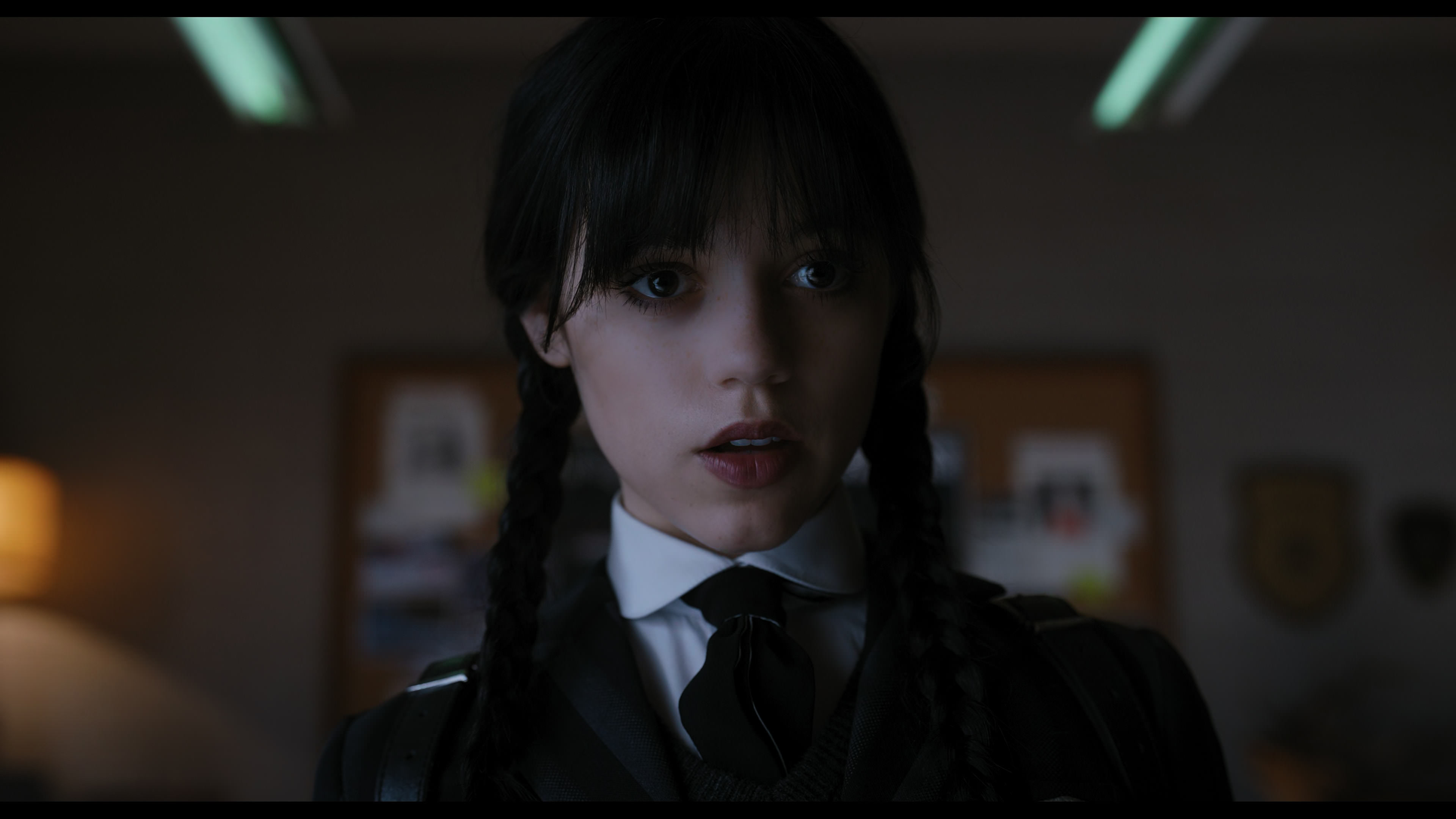 Wednesday S01E04 “Woe What a Night” screencap 3165