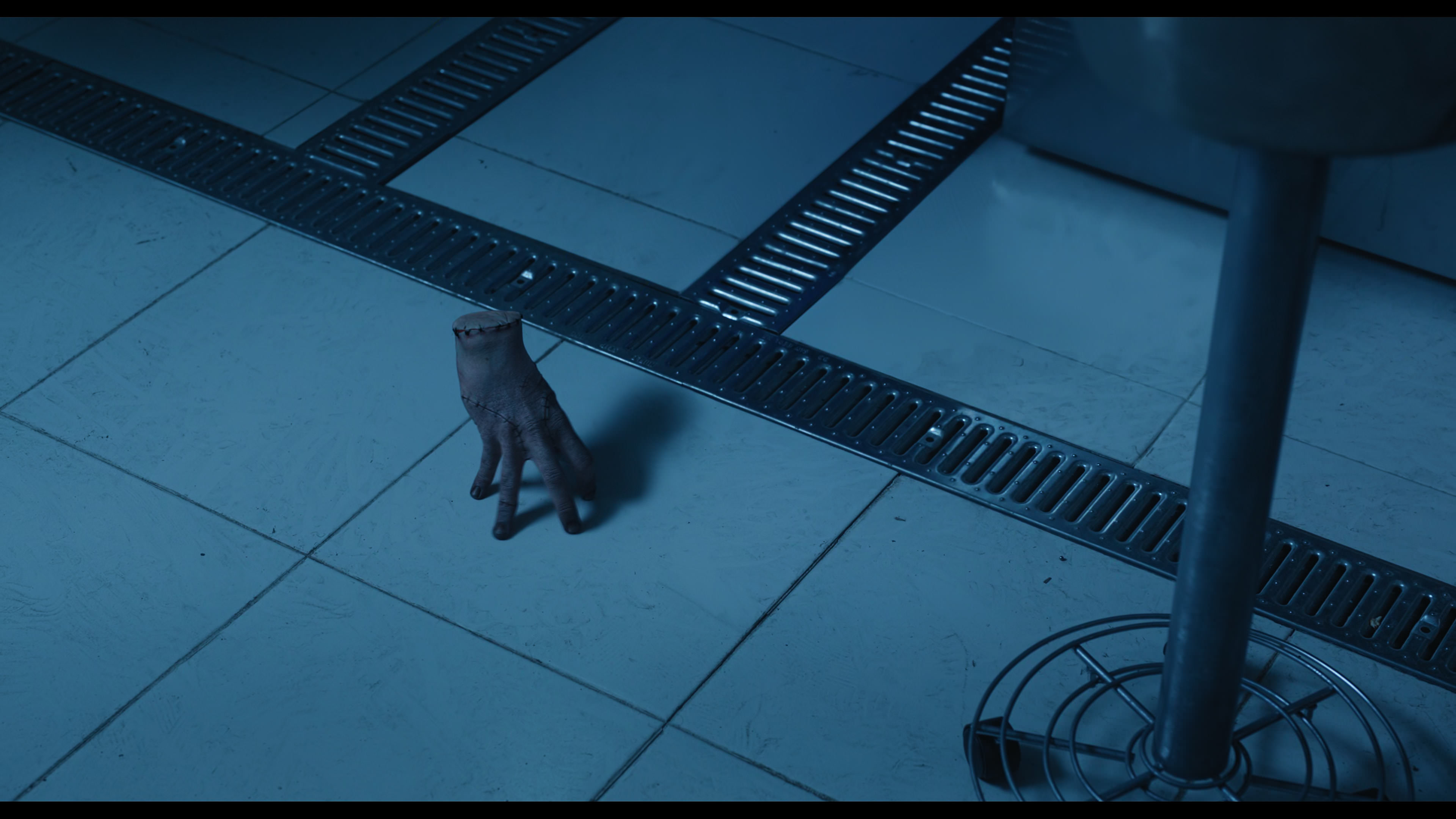 Wednesday S01E04 “Woe What a Night” screencap 318