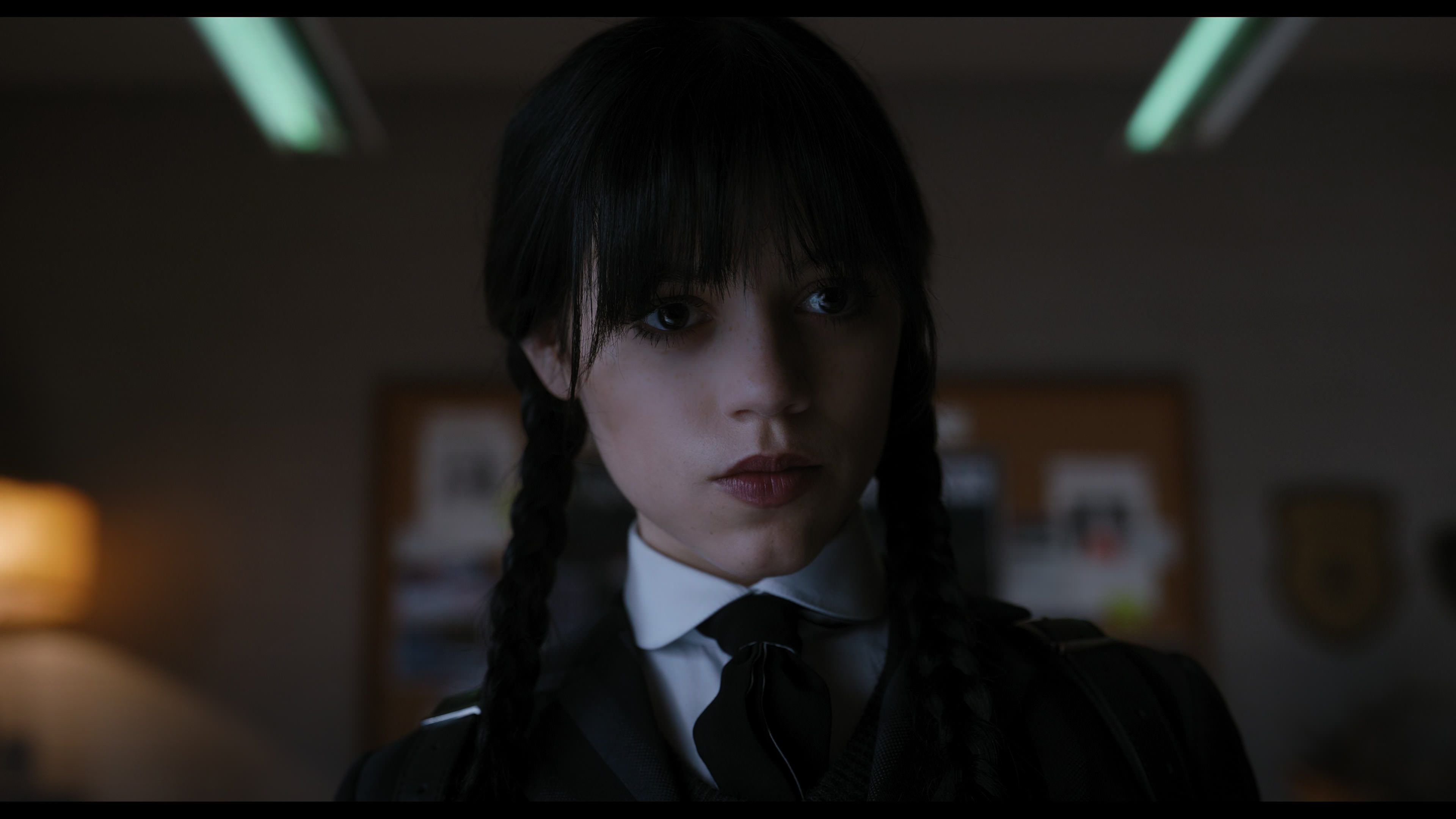 Wednesday S01E04 “Woe What a Night” screencap 3195