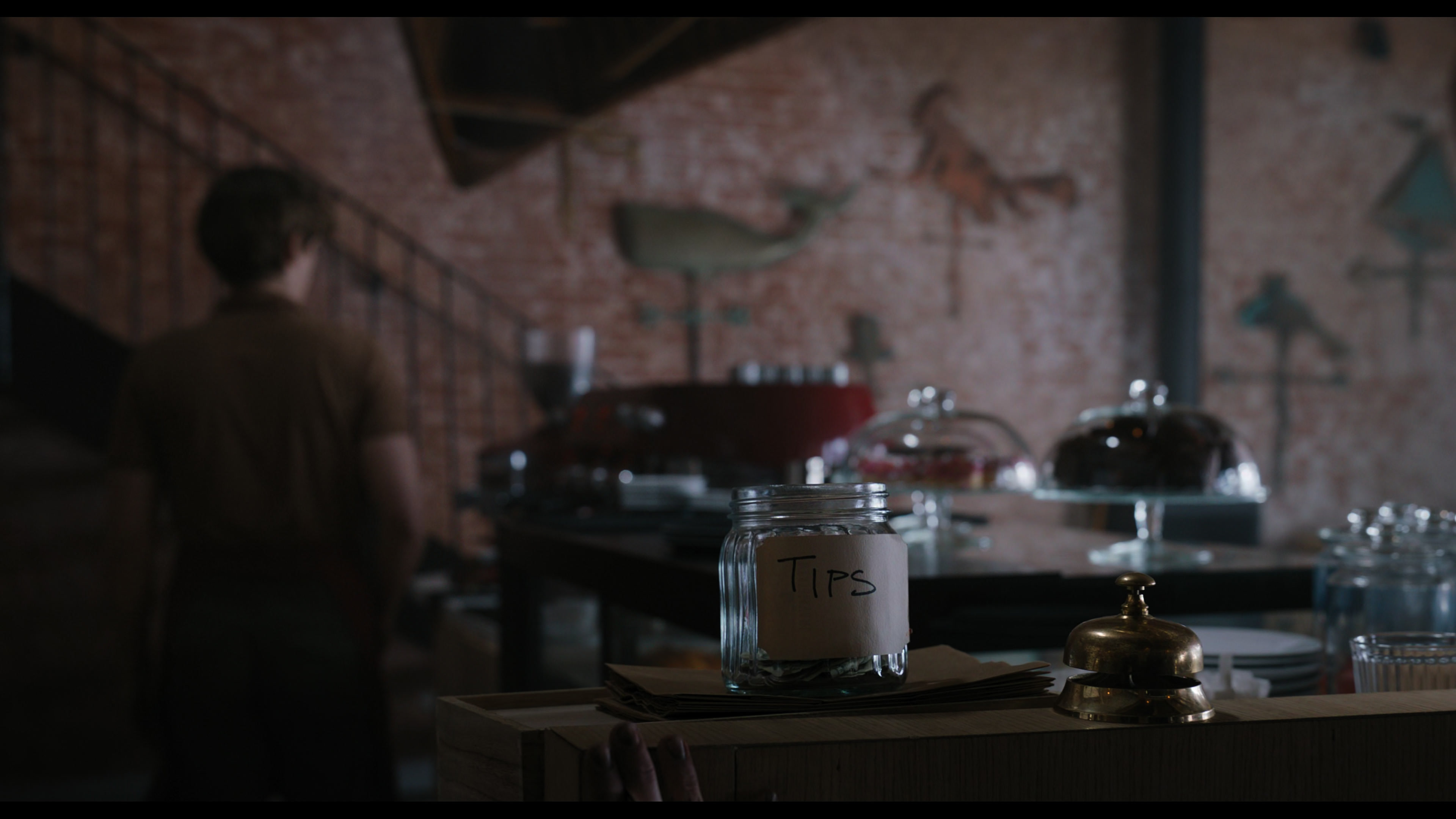 Wednesday S01E04 “Woe What a Night” HD screenshot 3362