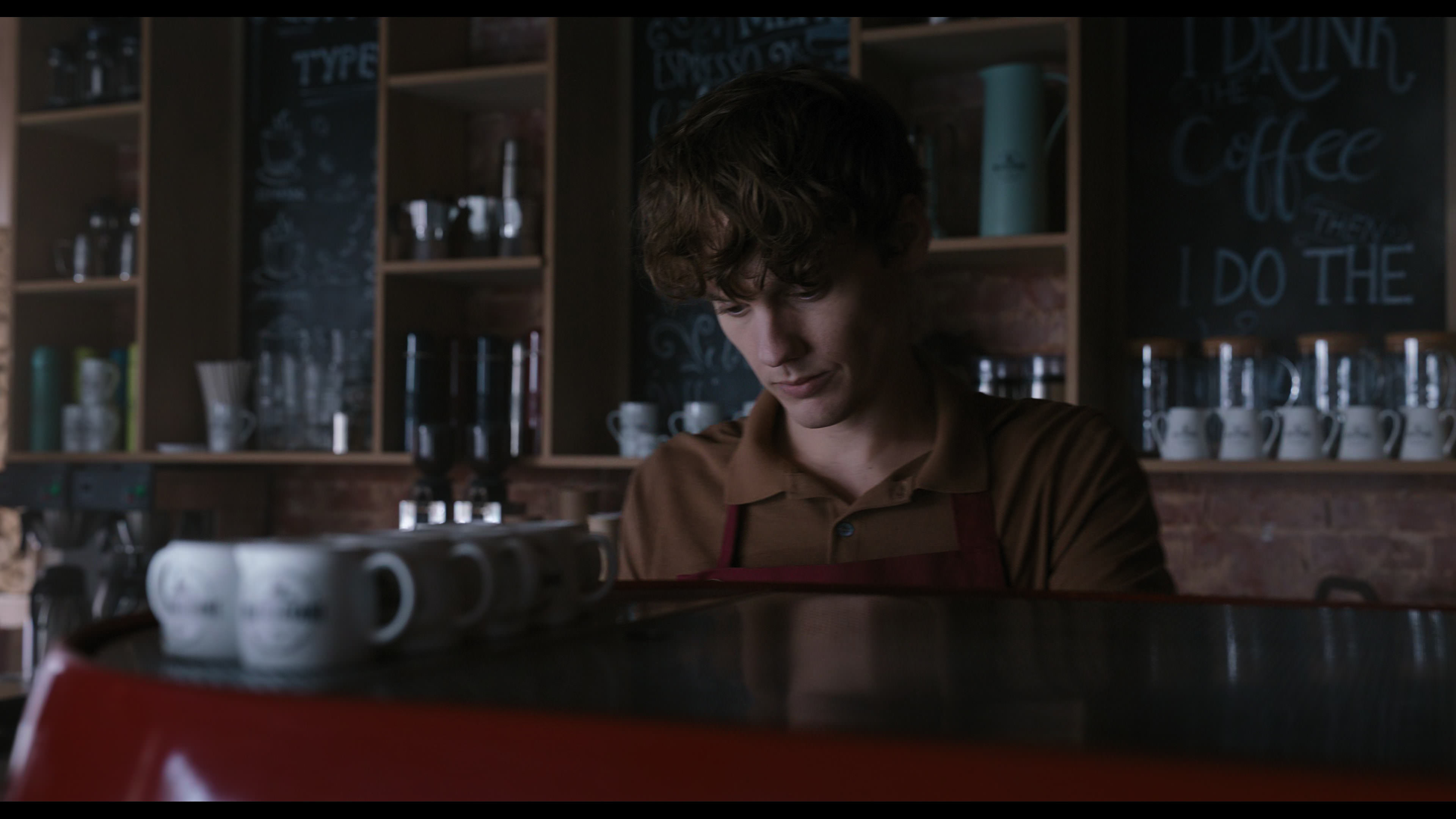 Wednesday S01E04 “Woe What a Night” screencap 3366