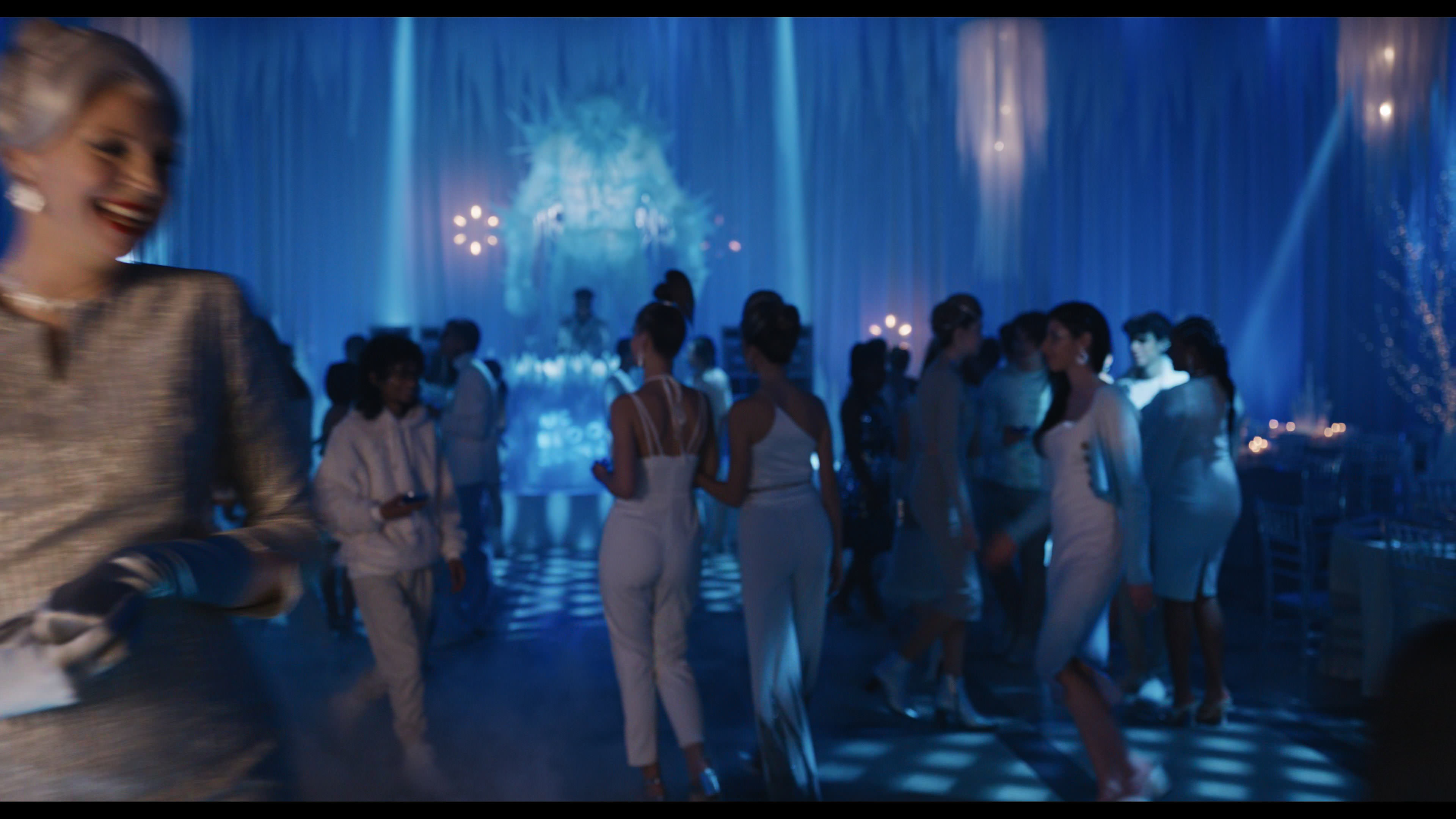 Wednesday S01E04 “Woe What a Night” screencap 3474