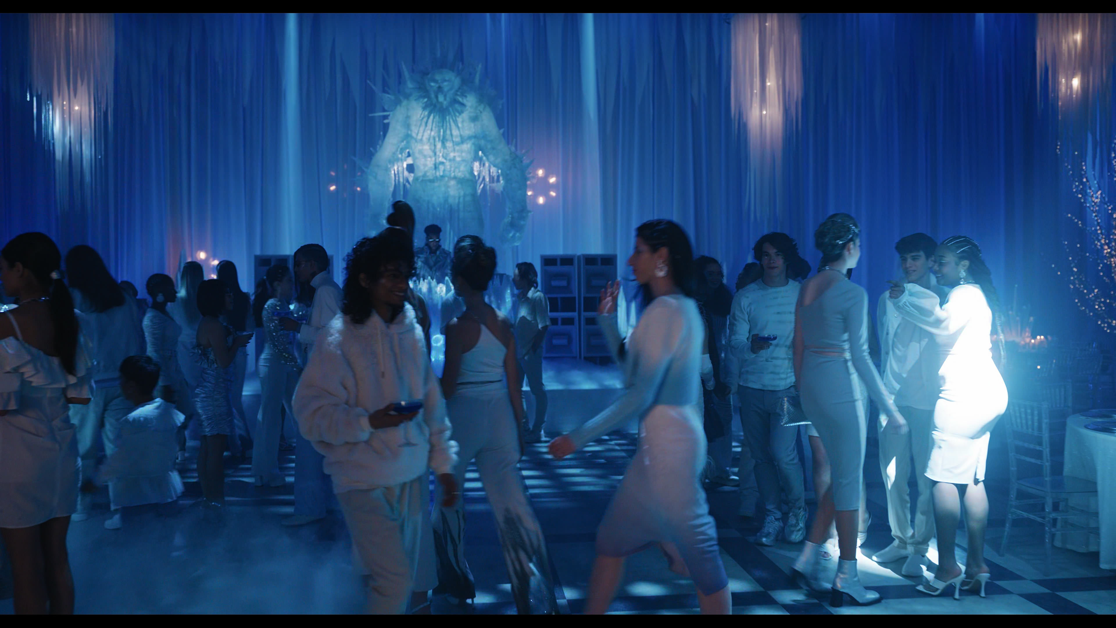 Wednesday S01E04 “Woe What a Night” HD screenshot 3476