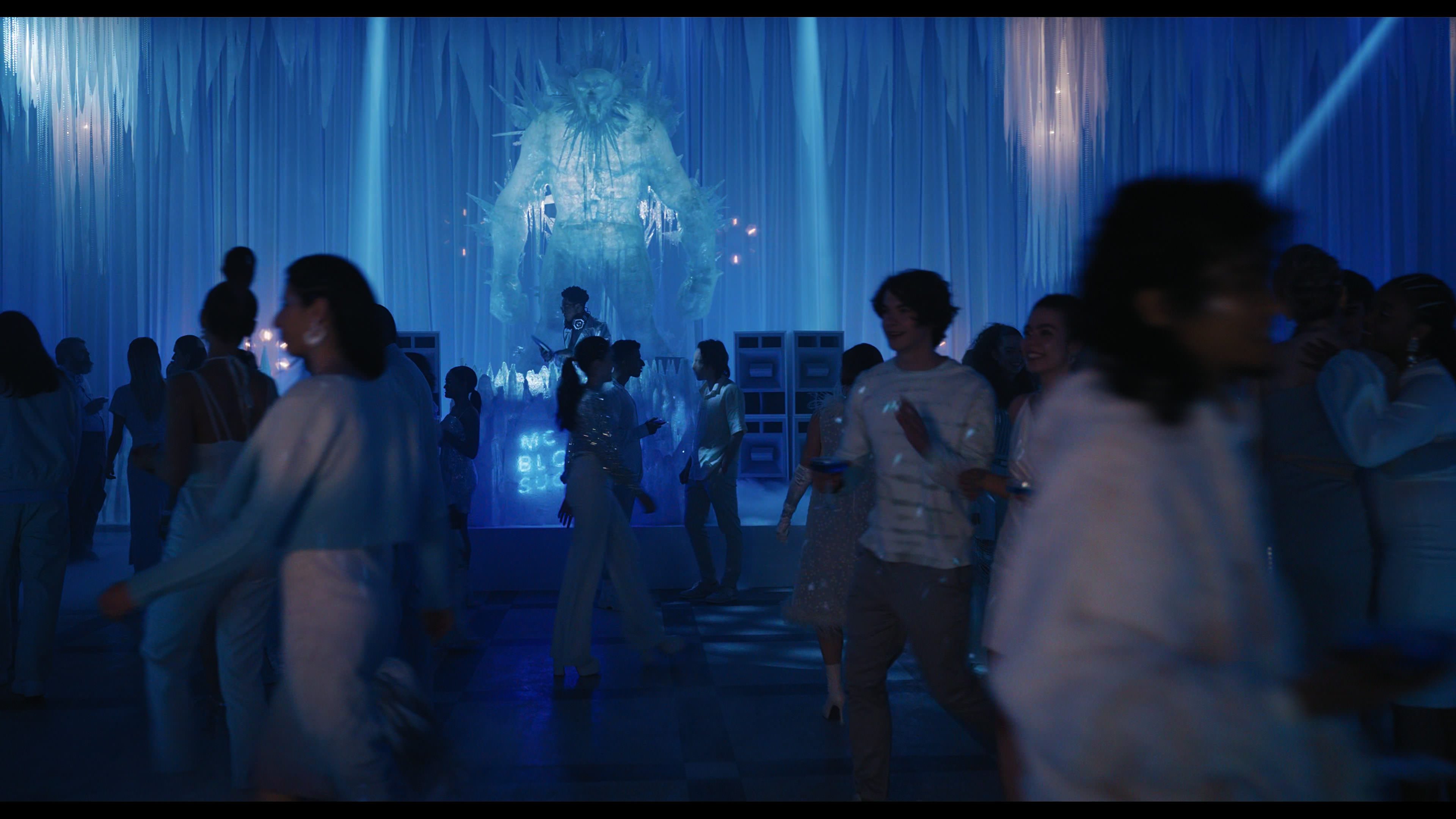 Wednesday S01E04 “Woe What a Night” HD screenshot 3479