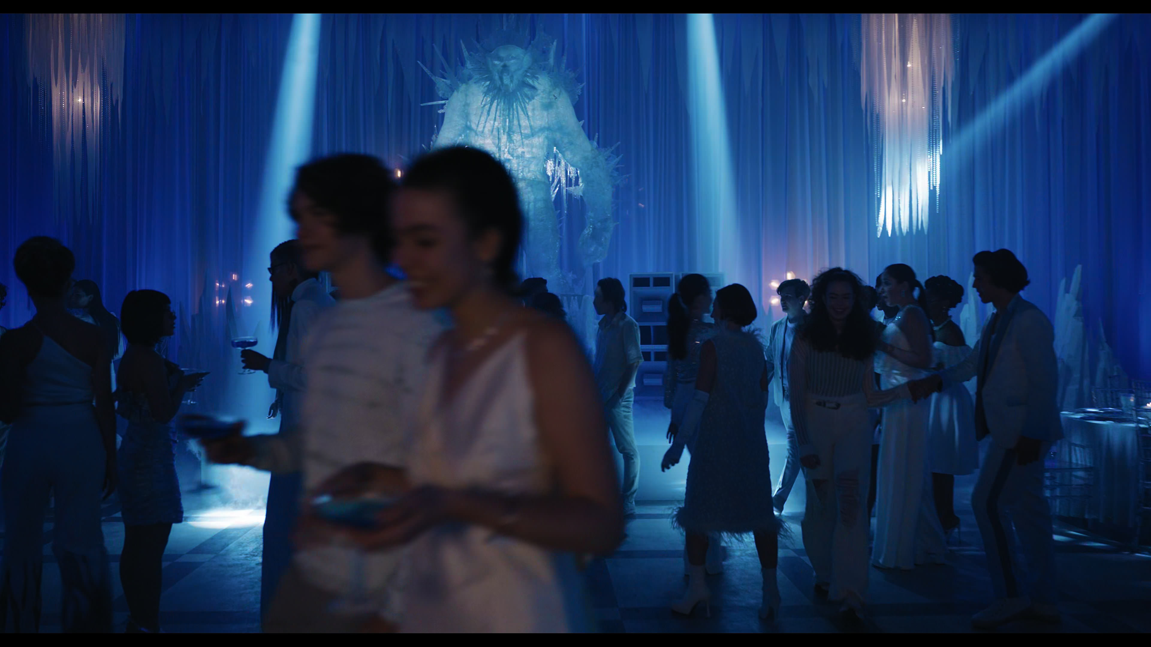 Wednesday S01E04 “Woe What a Night” HD screenshot 3482