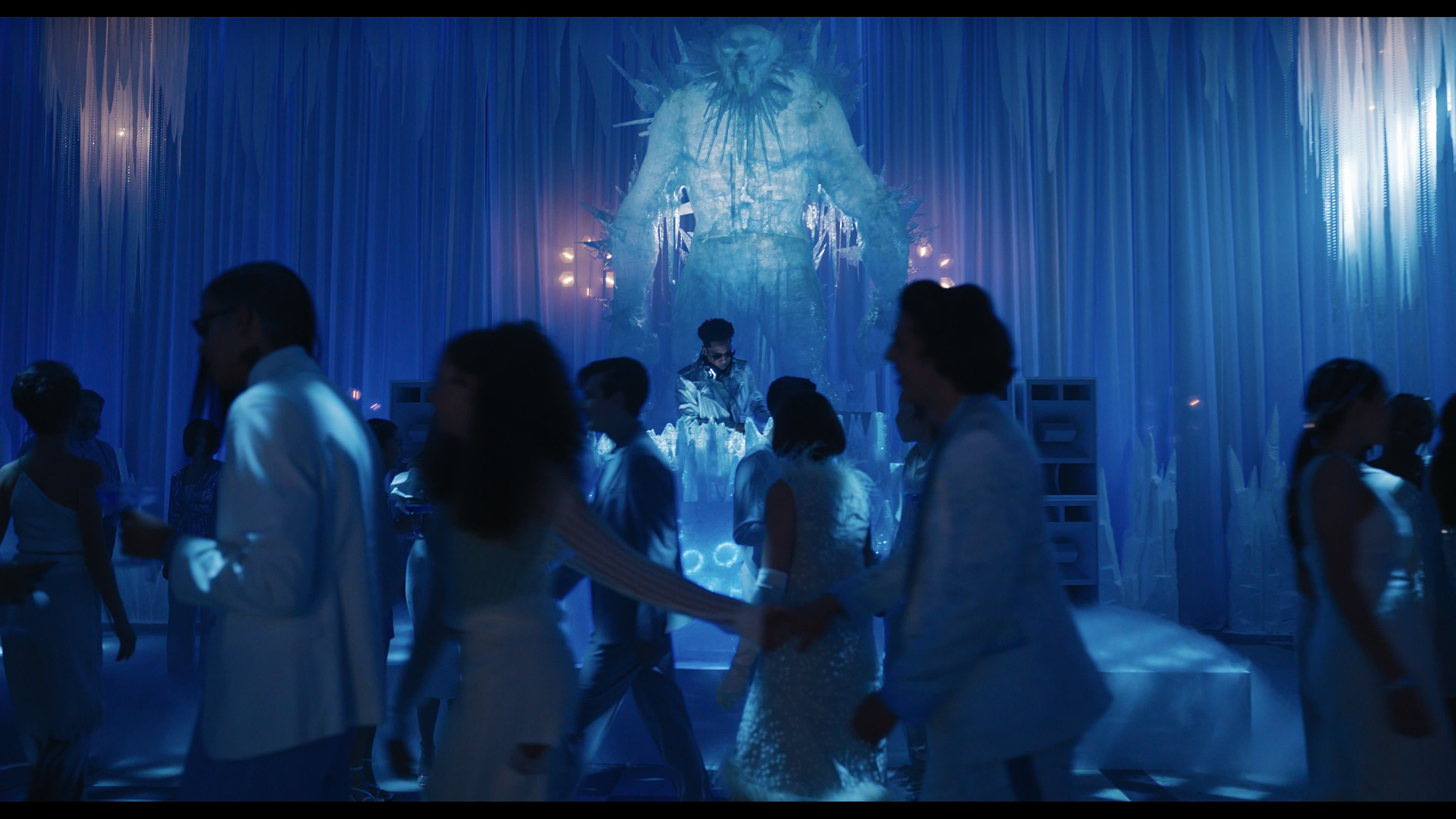 Wednesday S01E04 “Woe What a Night” HD screenshot 3488