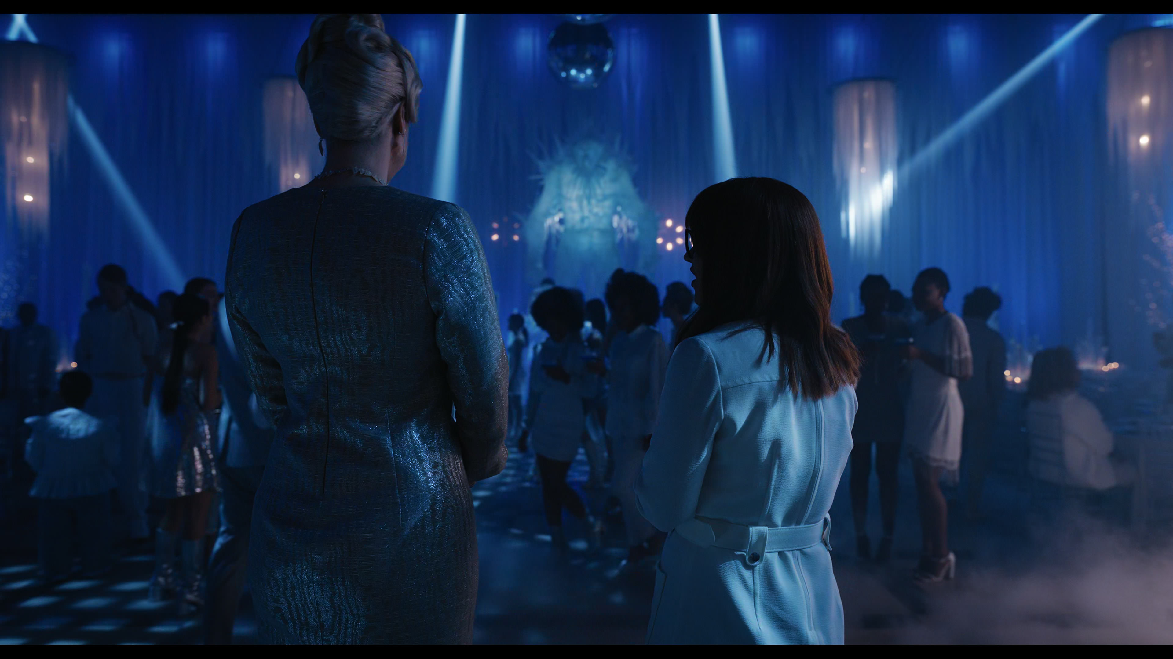 Wednesday S01E04 “Woe What a Night” HD screenshot 3533