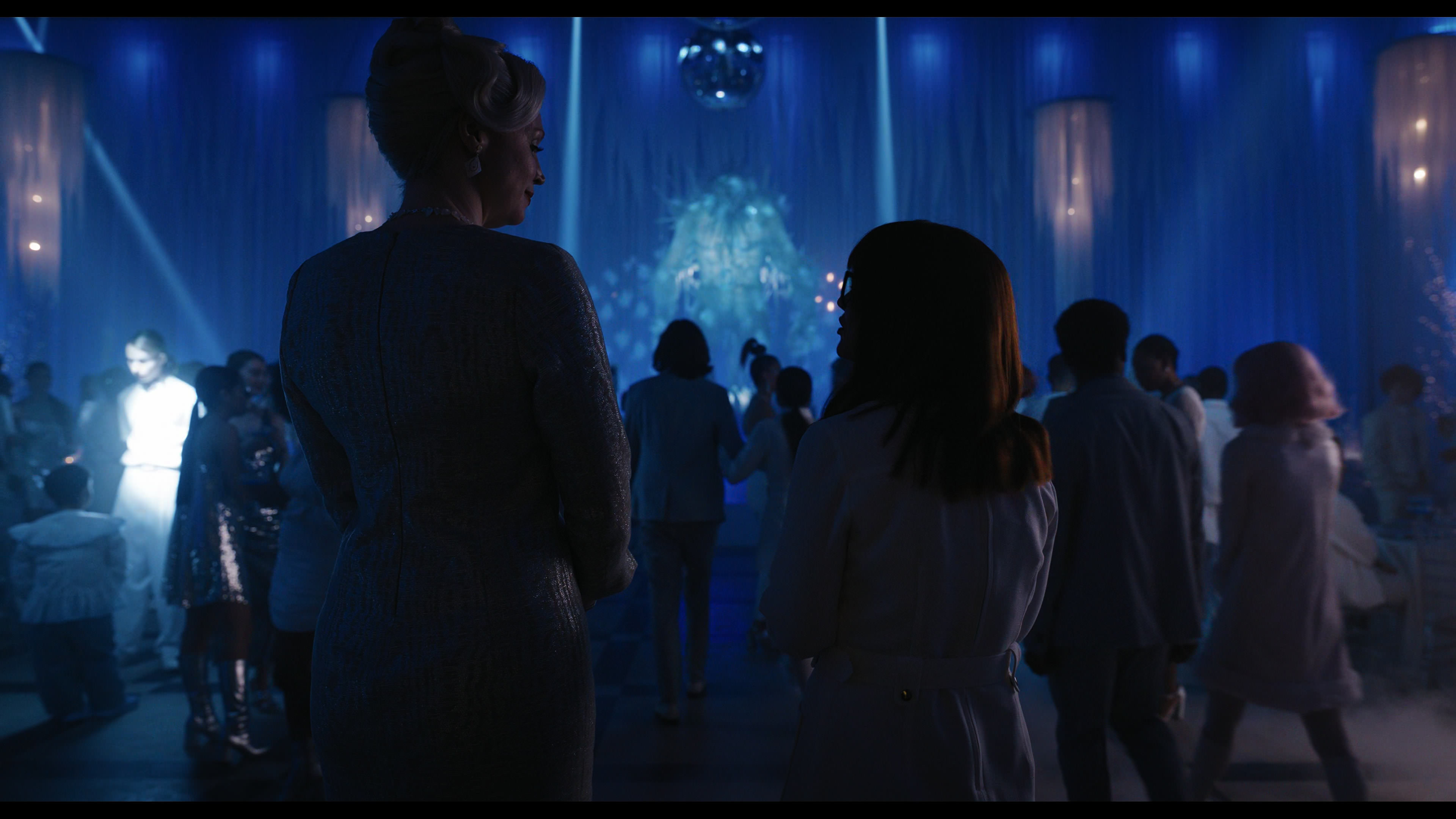 Wednesday S01E04 “Woe What a Night” screencap 3540