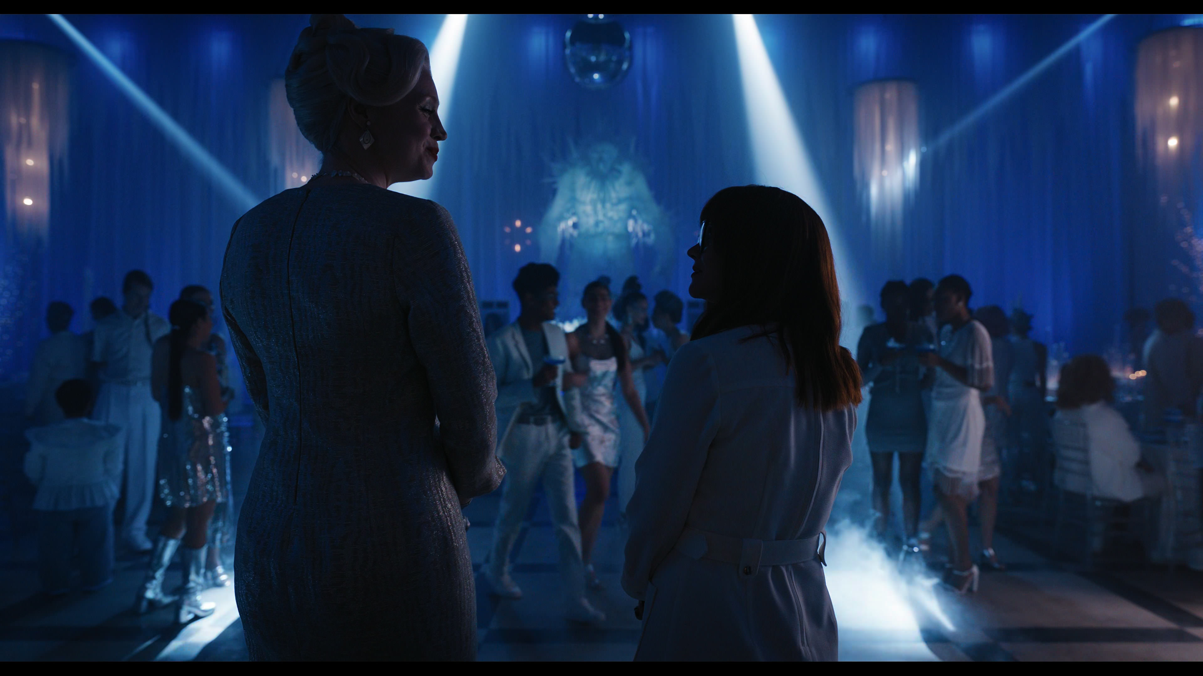 Wednesday S01E04 “Woe What a Night” HD screenshot 3554
