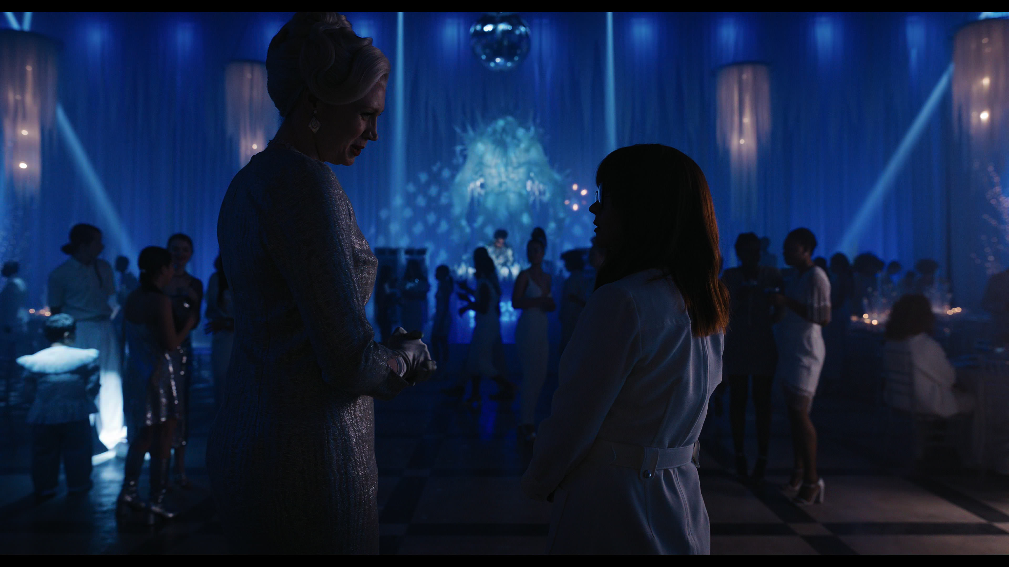 Wednesday S01E04 “Woe What a Night” screencap 3591