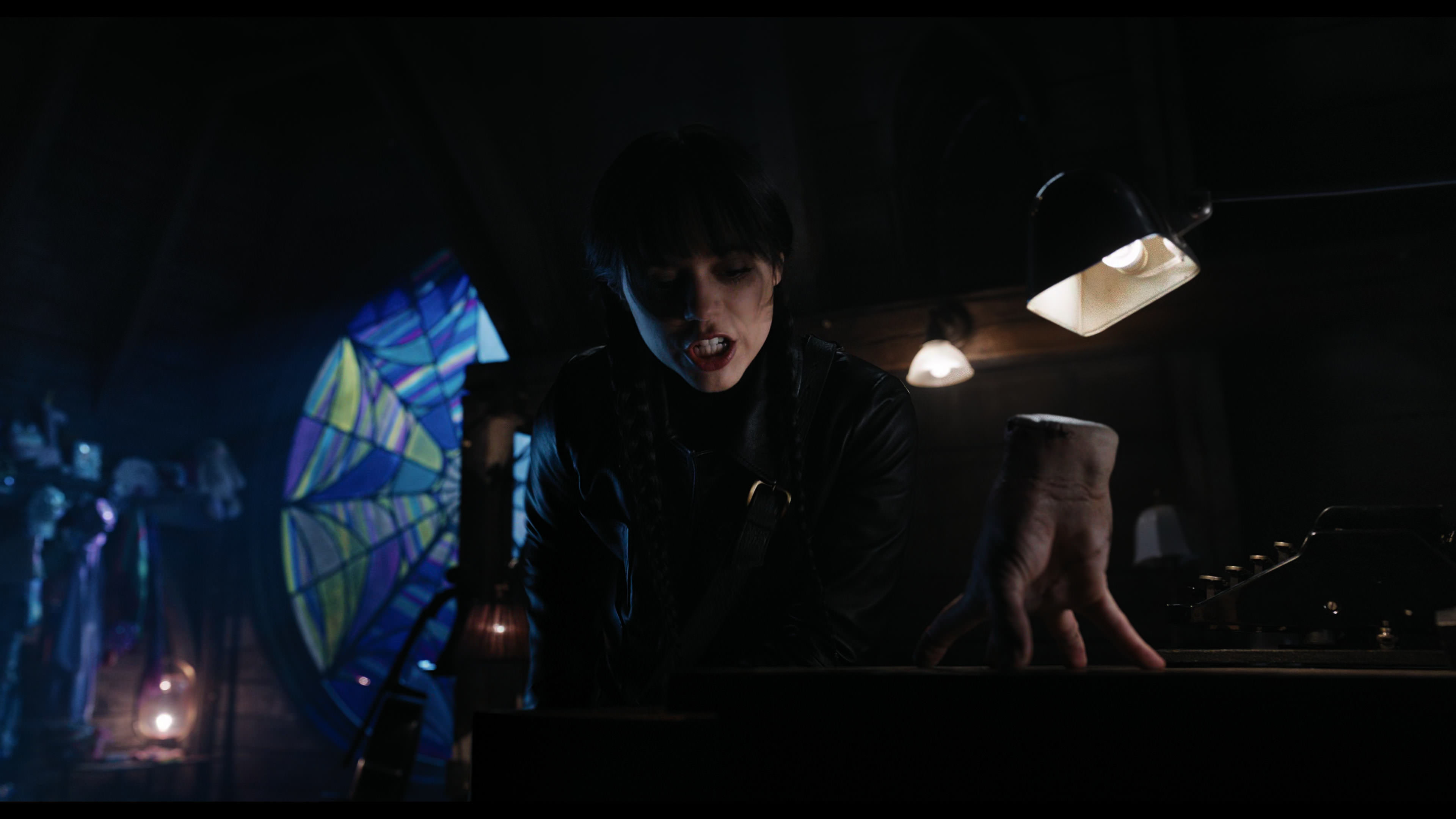 Wednesday S01E04 “Woe What a Night” screencap 3633