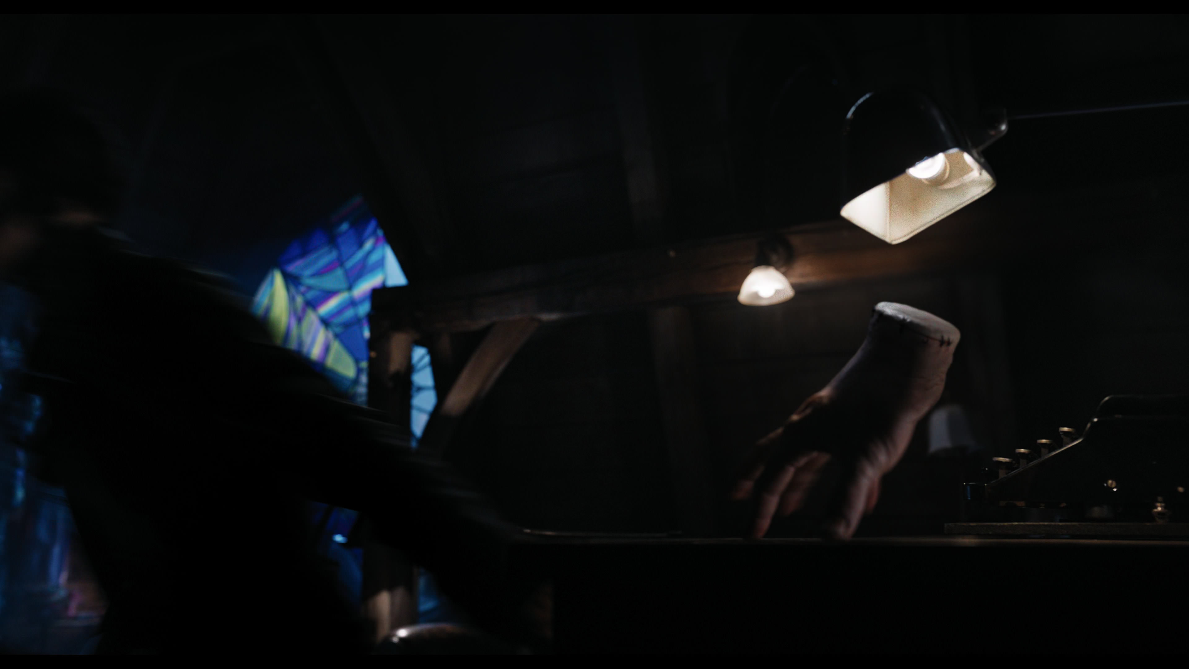 Wednesday S01E04 “Woe What a Night” screencap 3636