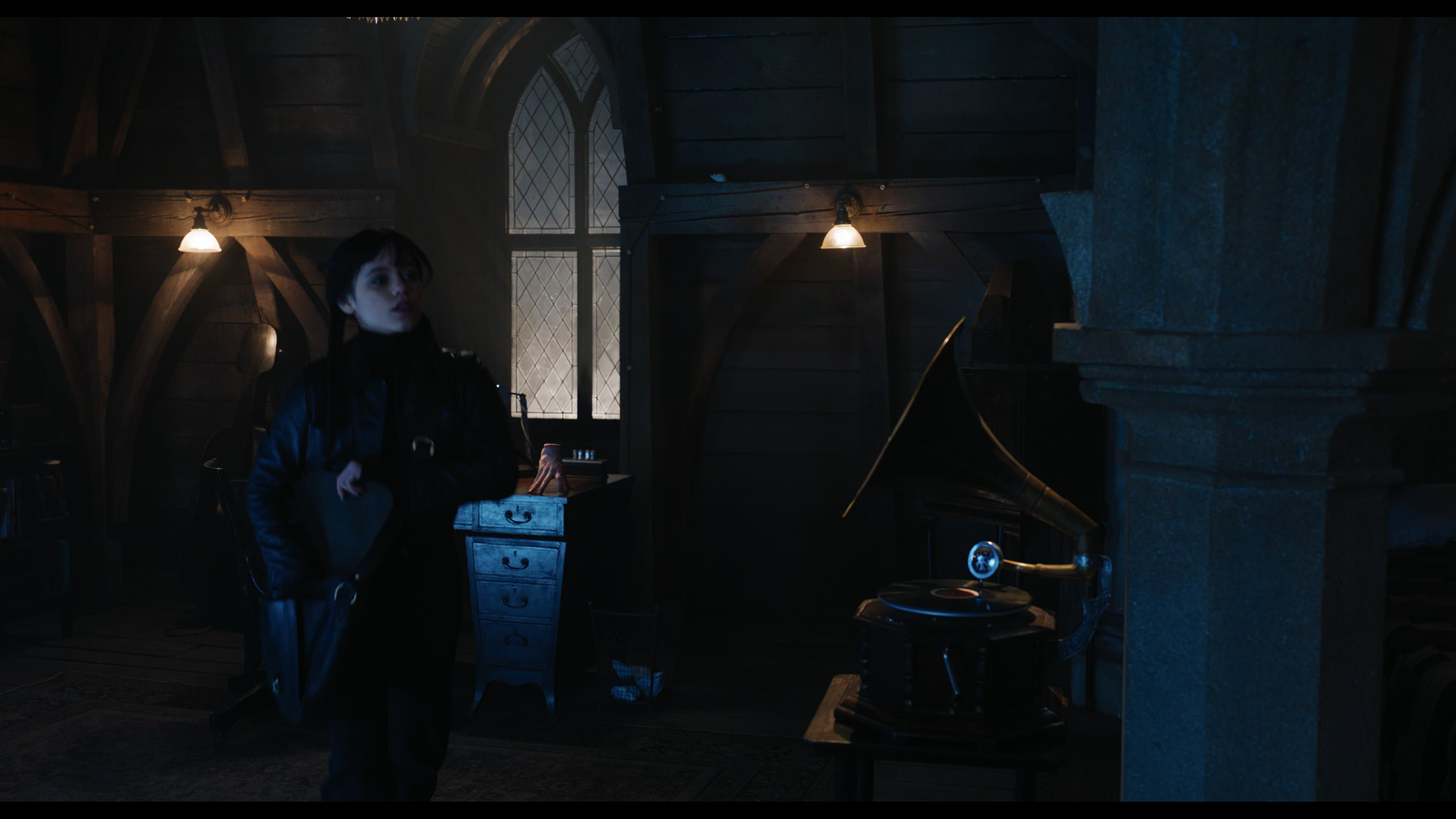 Wednesday S01E04 “Woe What a Night” HD screenshot 3638