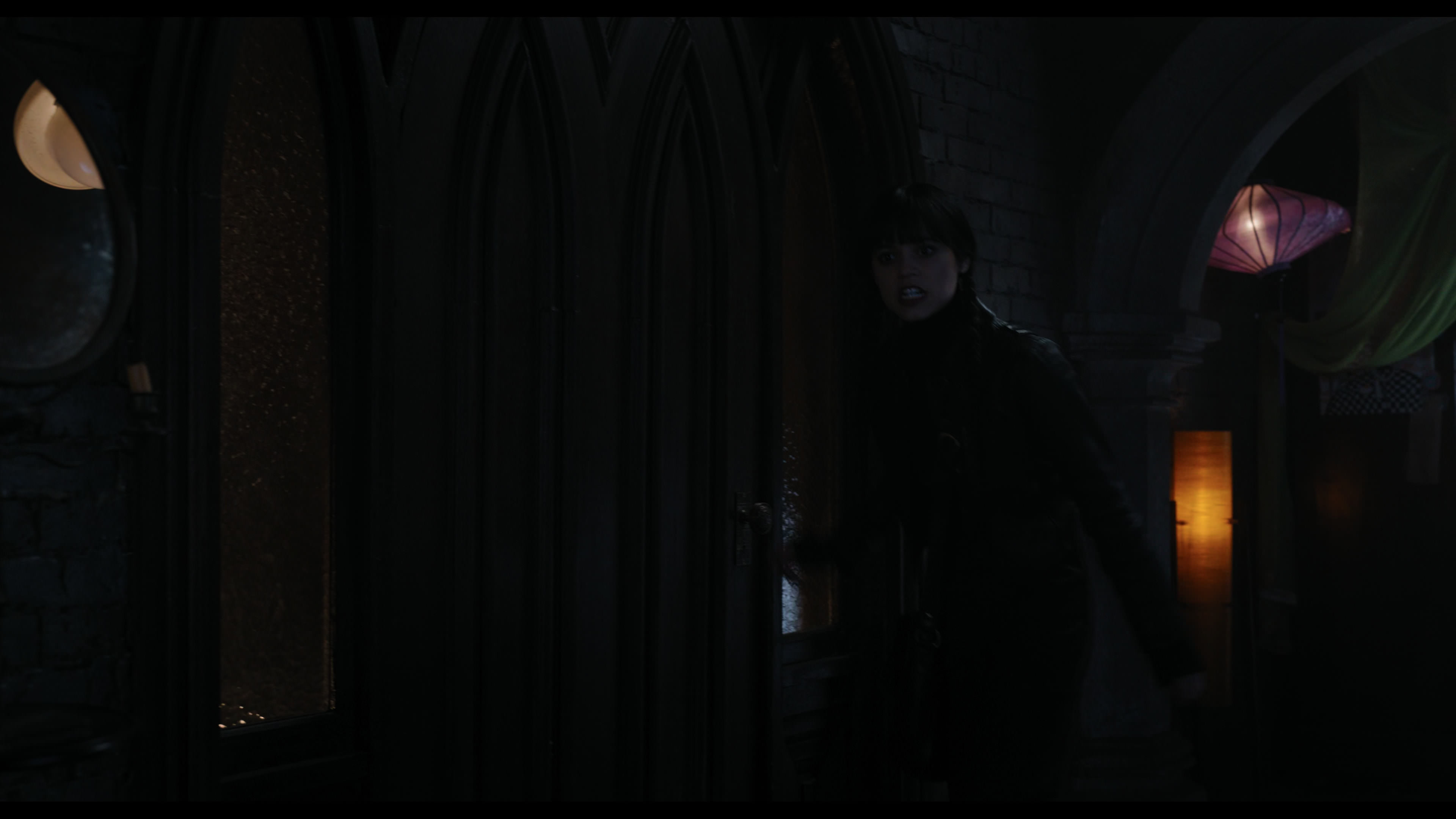 Wednesday S01E04 “Woe What a Night” HD screenshot 3743