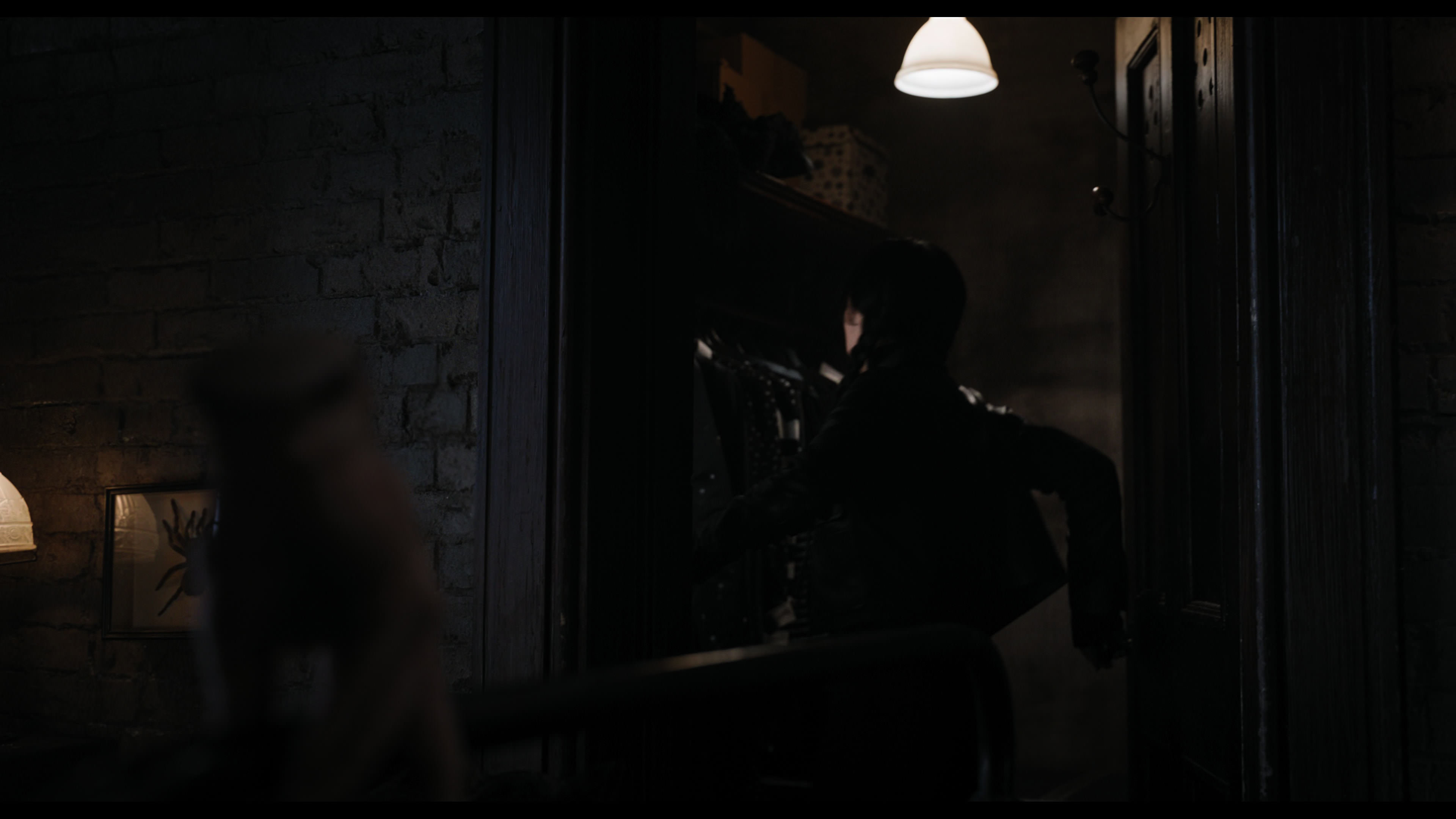 Wednesday S01E04 “Woe What a Night” screencap 3753