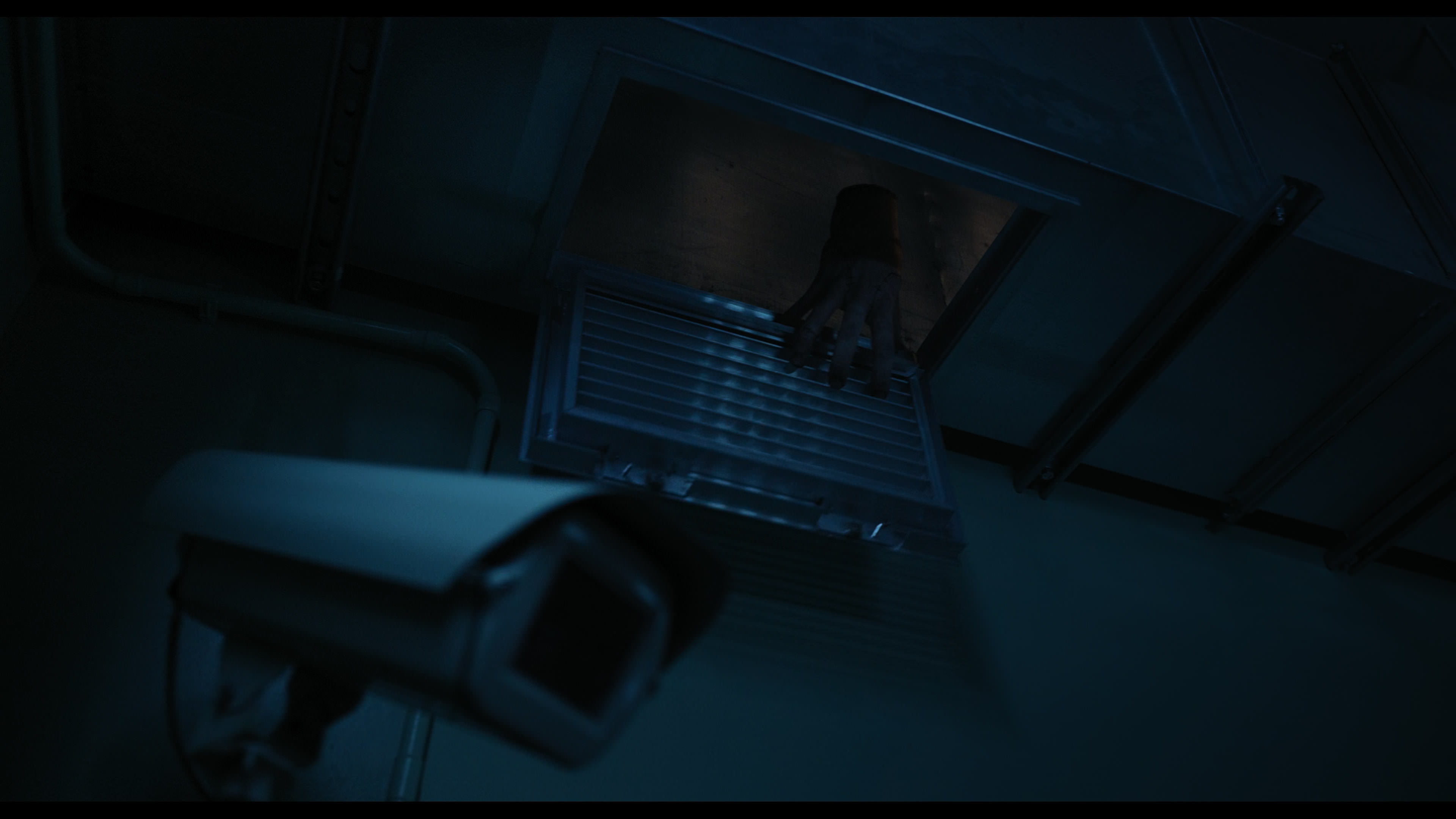 Wednesday S01E04 “Woe What a Night” movie still 40