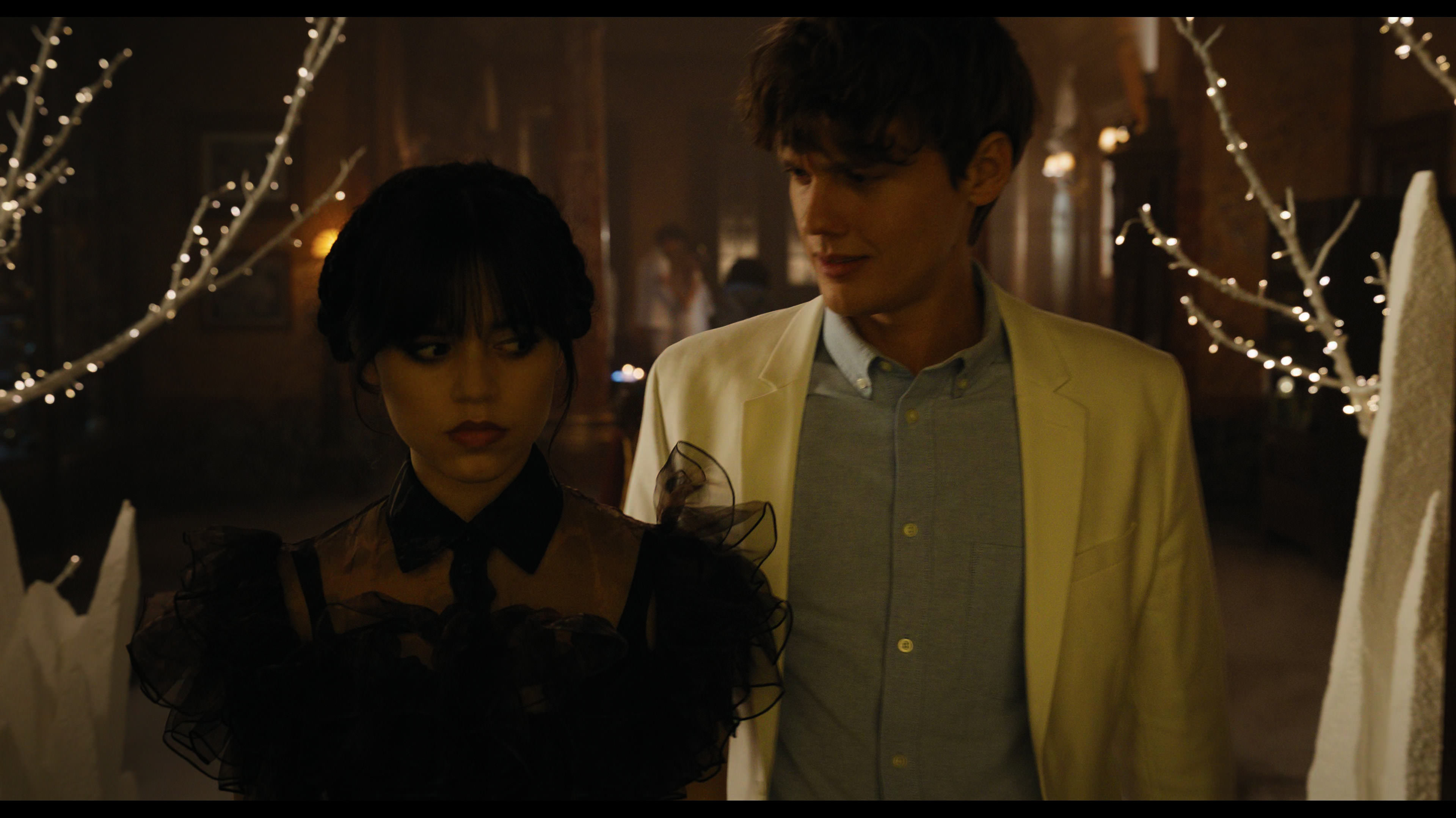 Wednesday S01E04 “Woe What a Night” screencap 4014