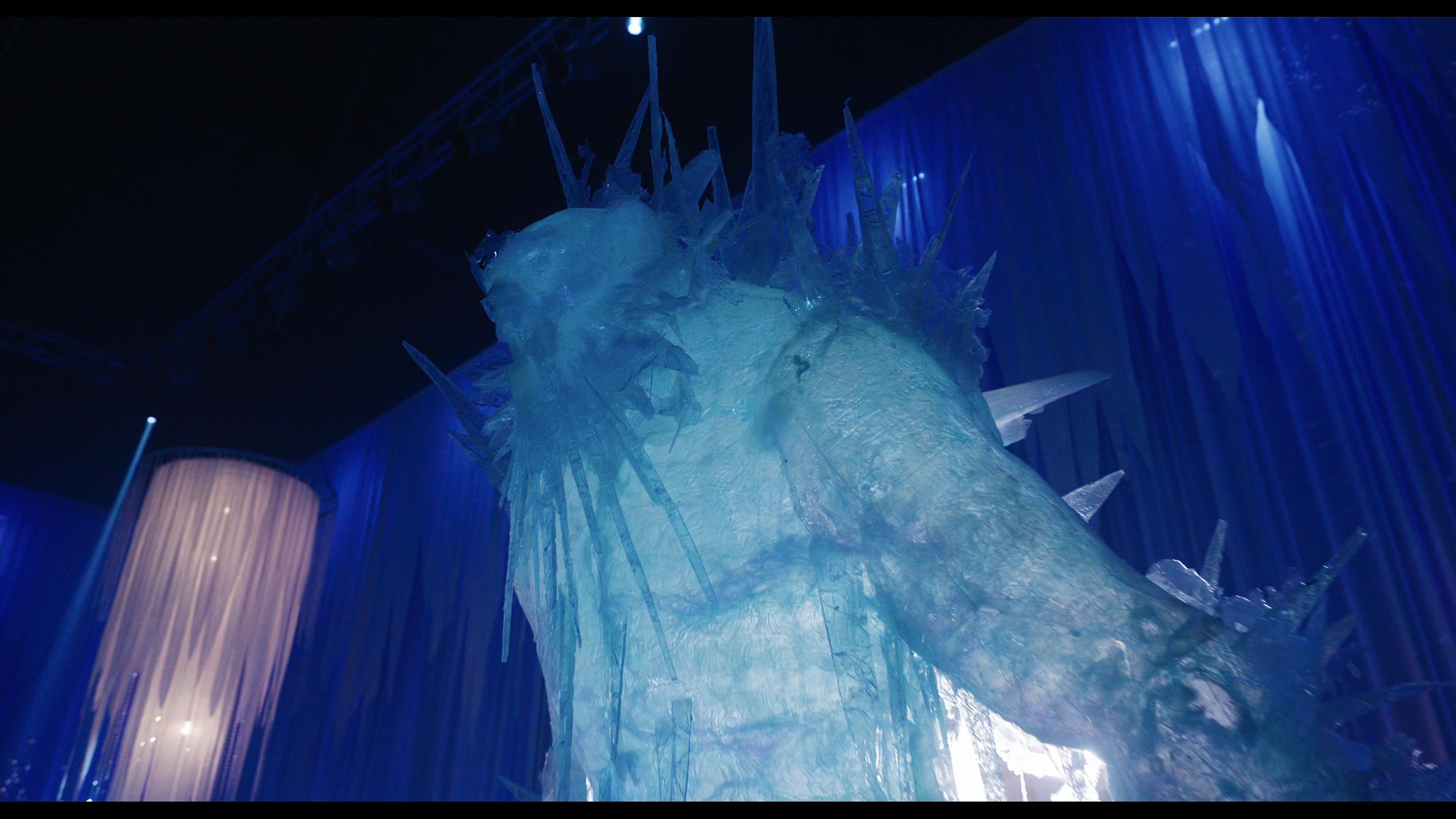 Wednesday S01E04 “Woe What a Night” movie still 4039
