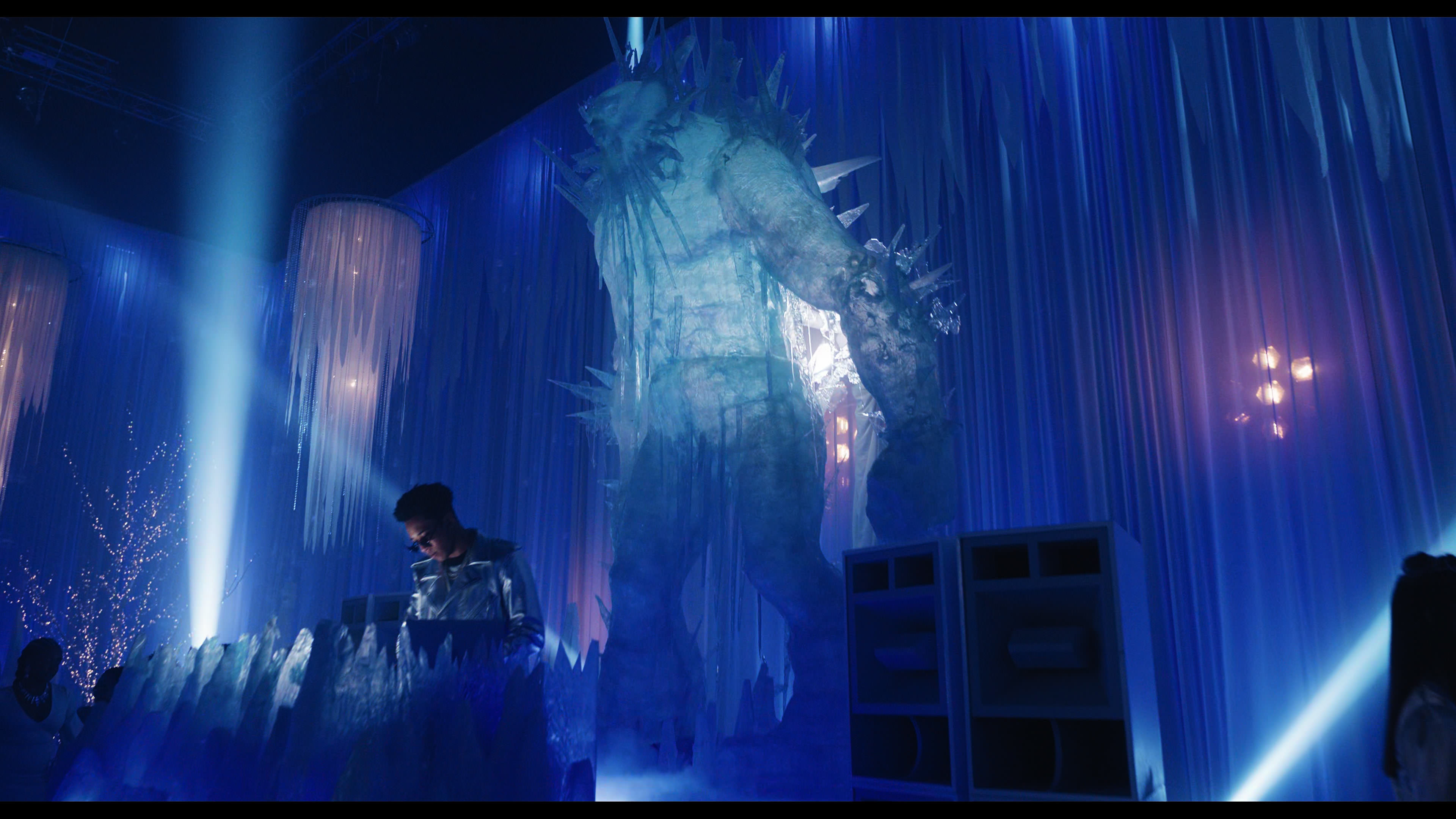 Wednesday S01E04 “Woe What a Night” movie still 4048