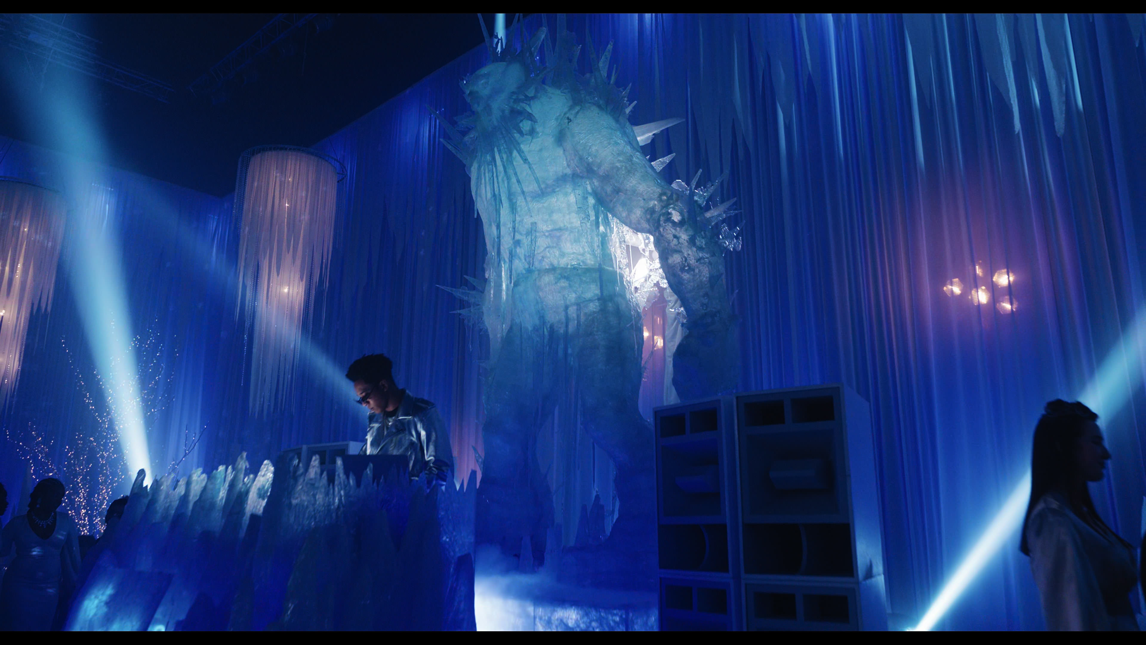 Wednesday S01E04 “Woe What a Night” HD screenshot 4049