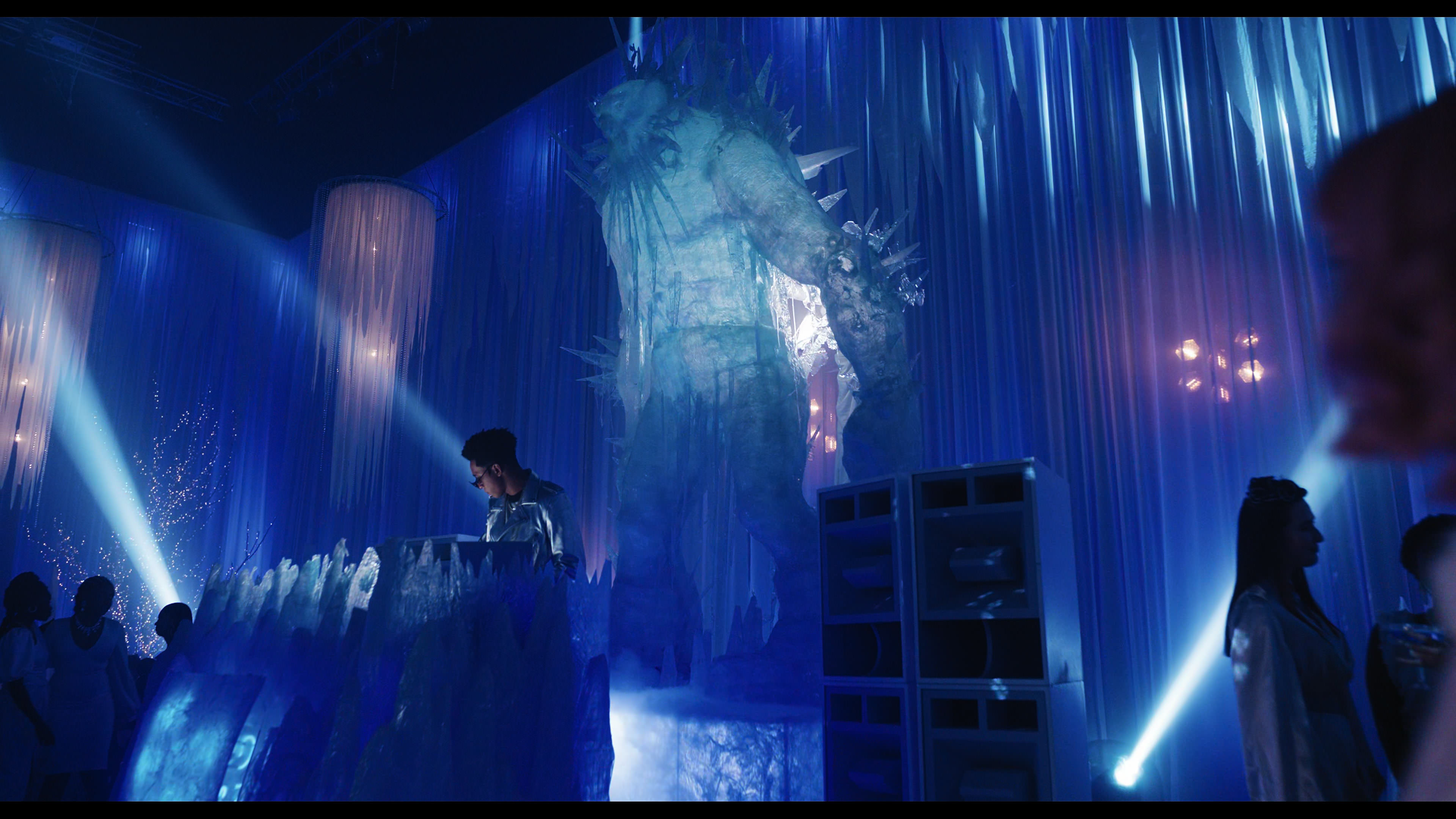 Wednesday S01E04 “Woe What a Night” screencap 4050