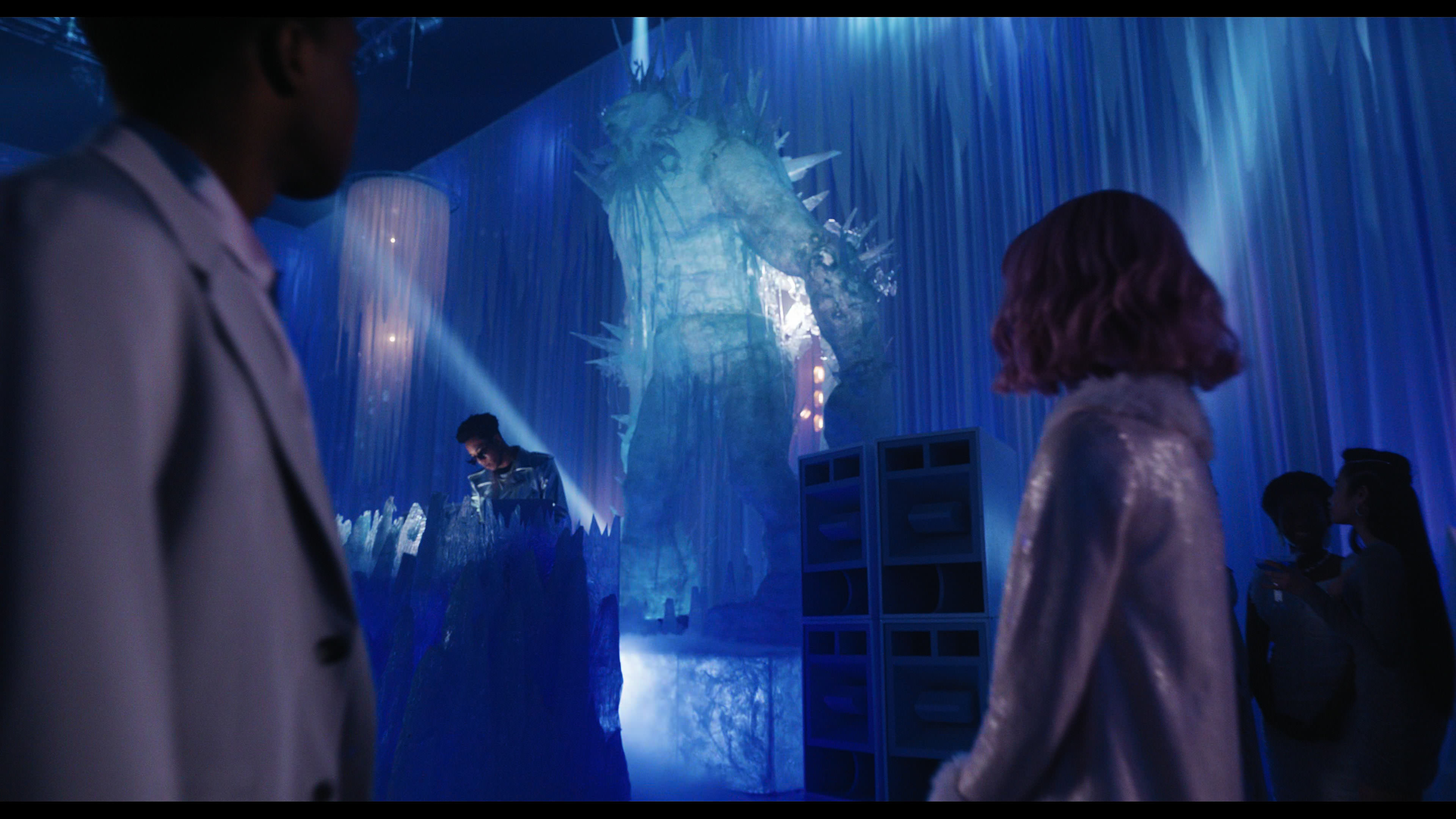 Wednesday S01E04 “Woe What a Night” HD screenshot 4052