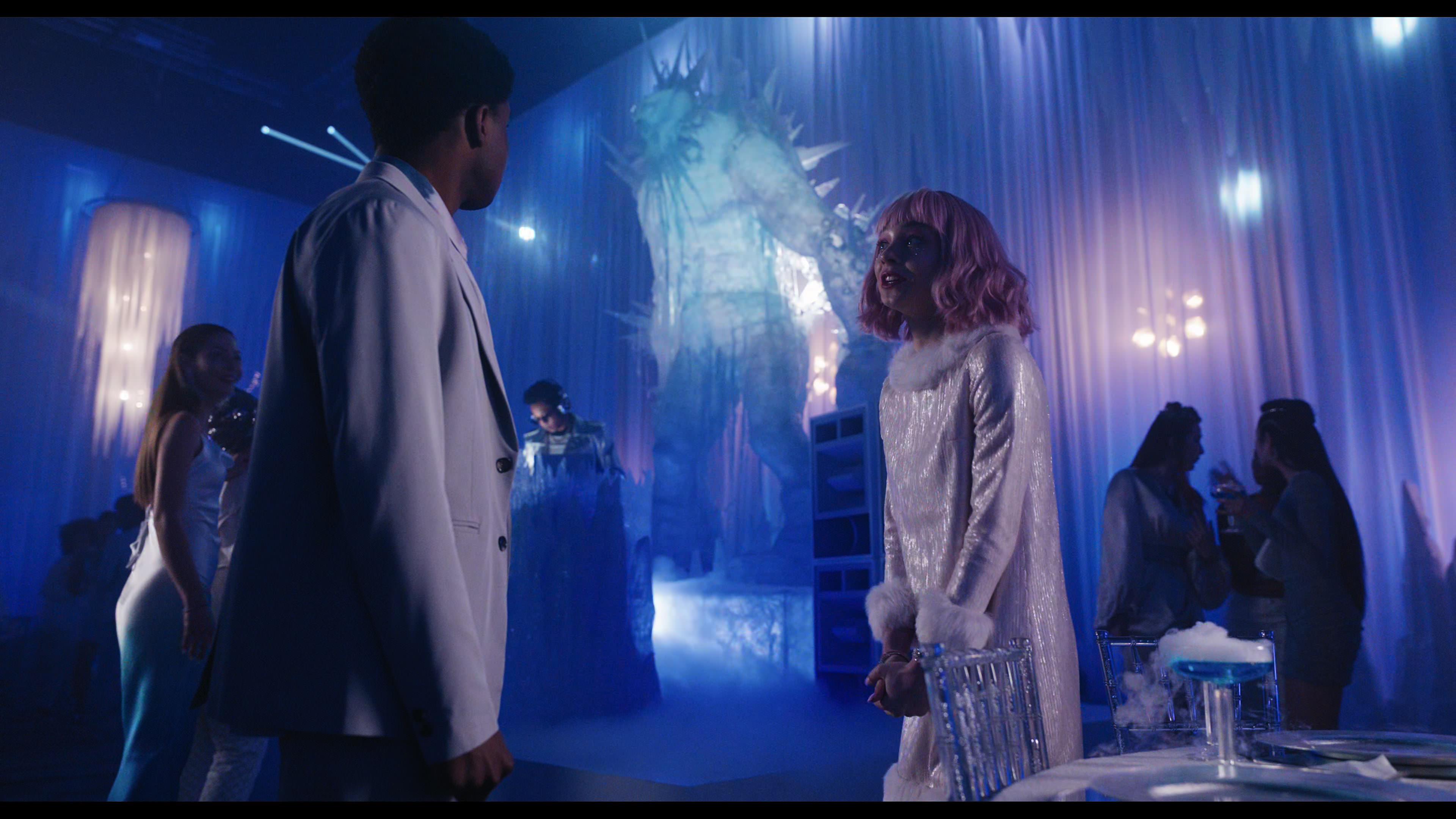 Wednesday S01E04 “Woe What a Night” screencap 4098