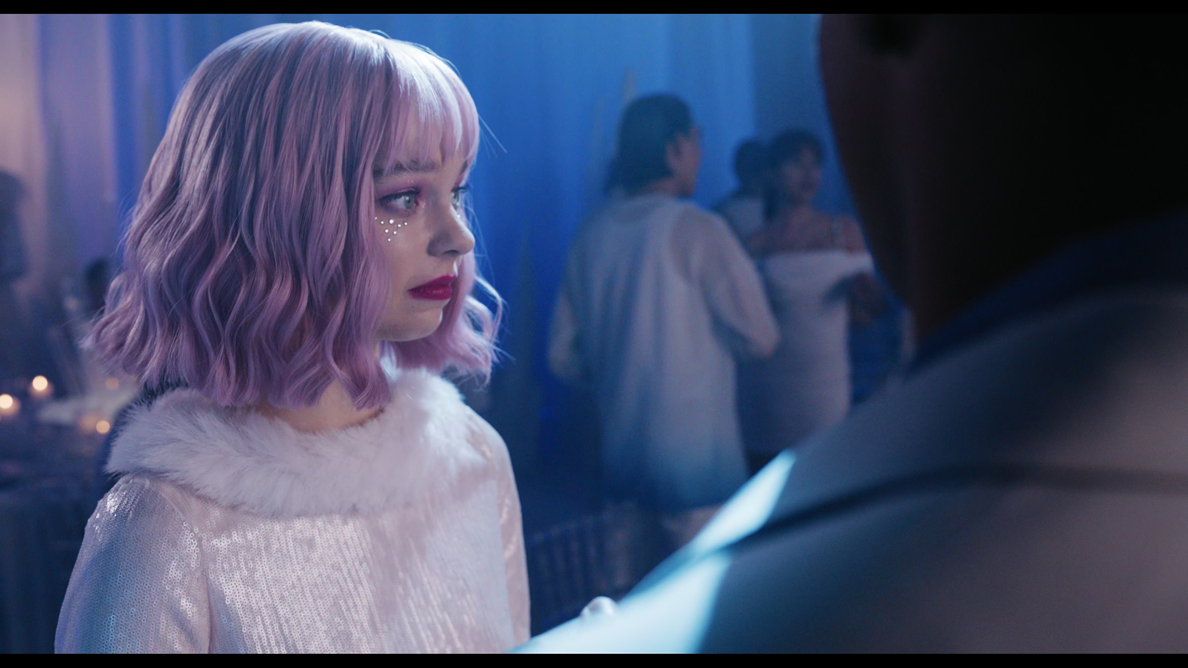 Wednesday S01E04 “Woe What a Night” HD screenshot 4220