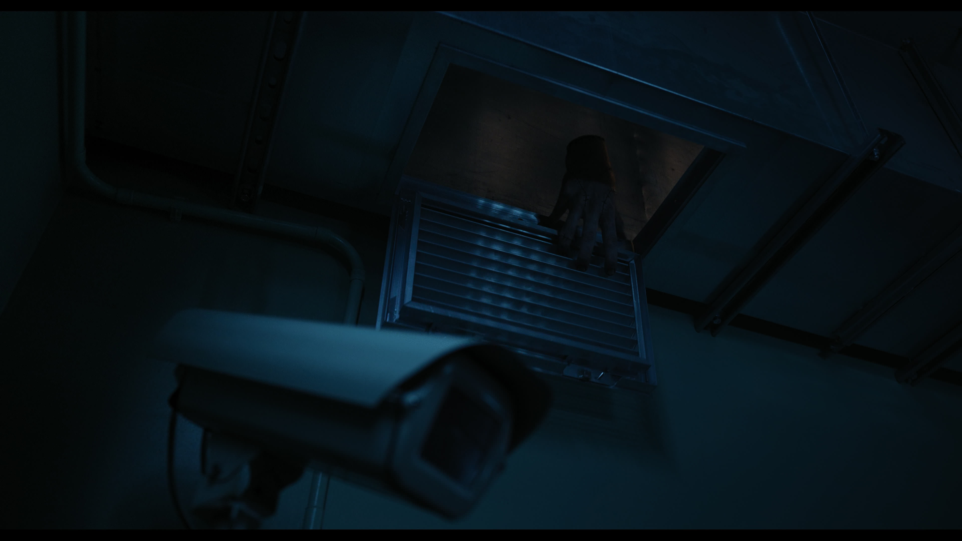 Wednesday S01E04 “Woe What a Night” movie still 43