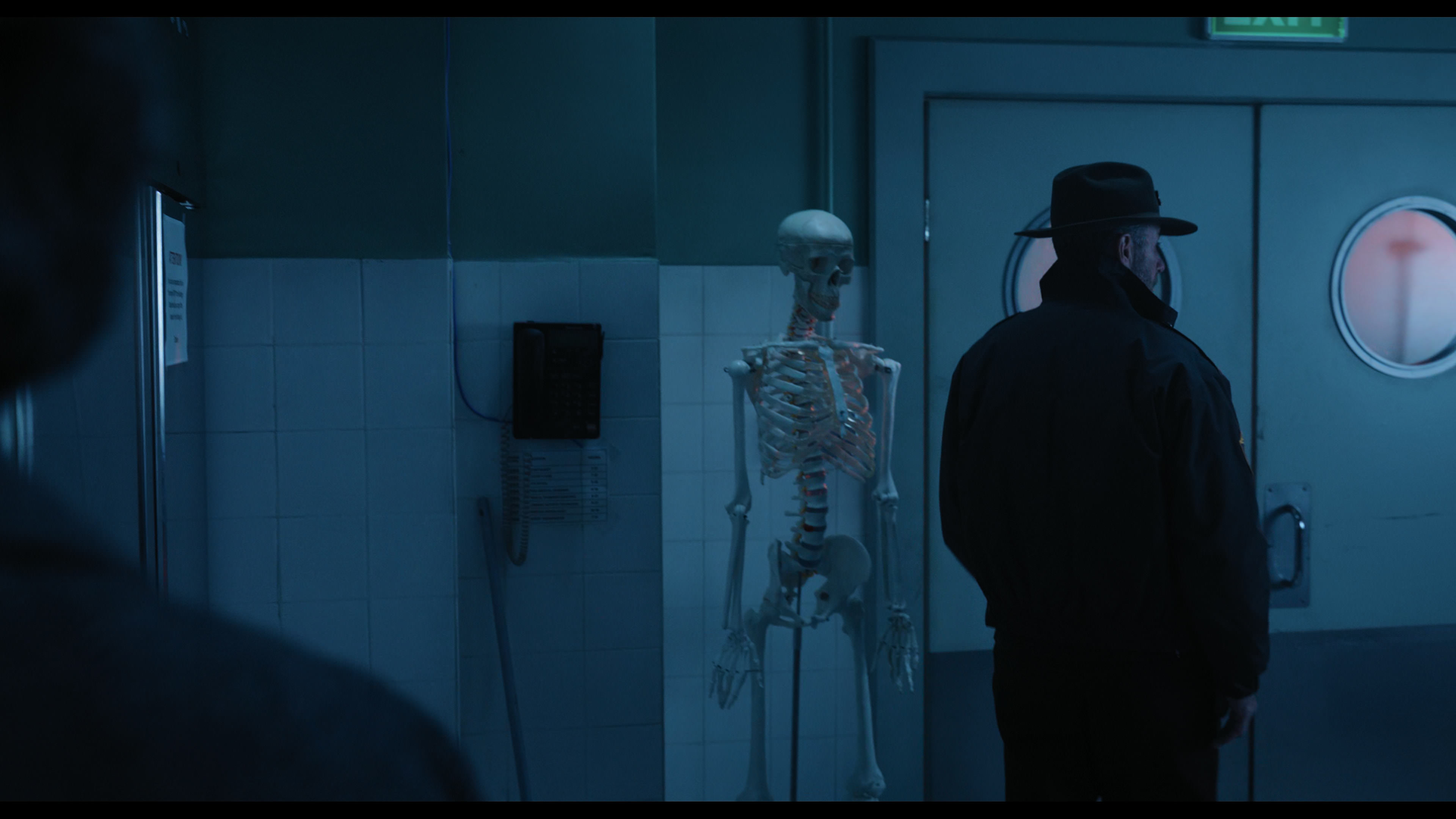 Wednesday S01E04 “Woe What a Night” screencap 435