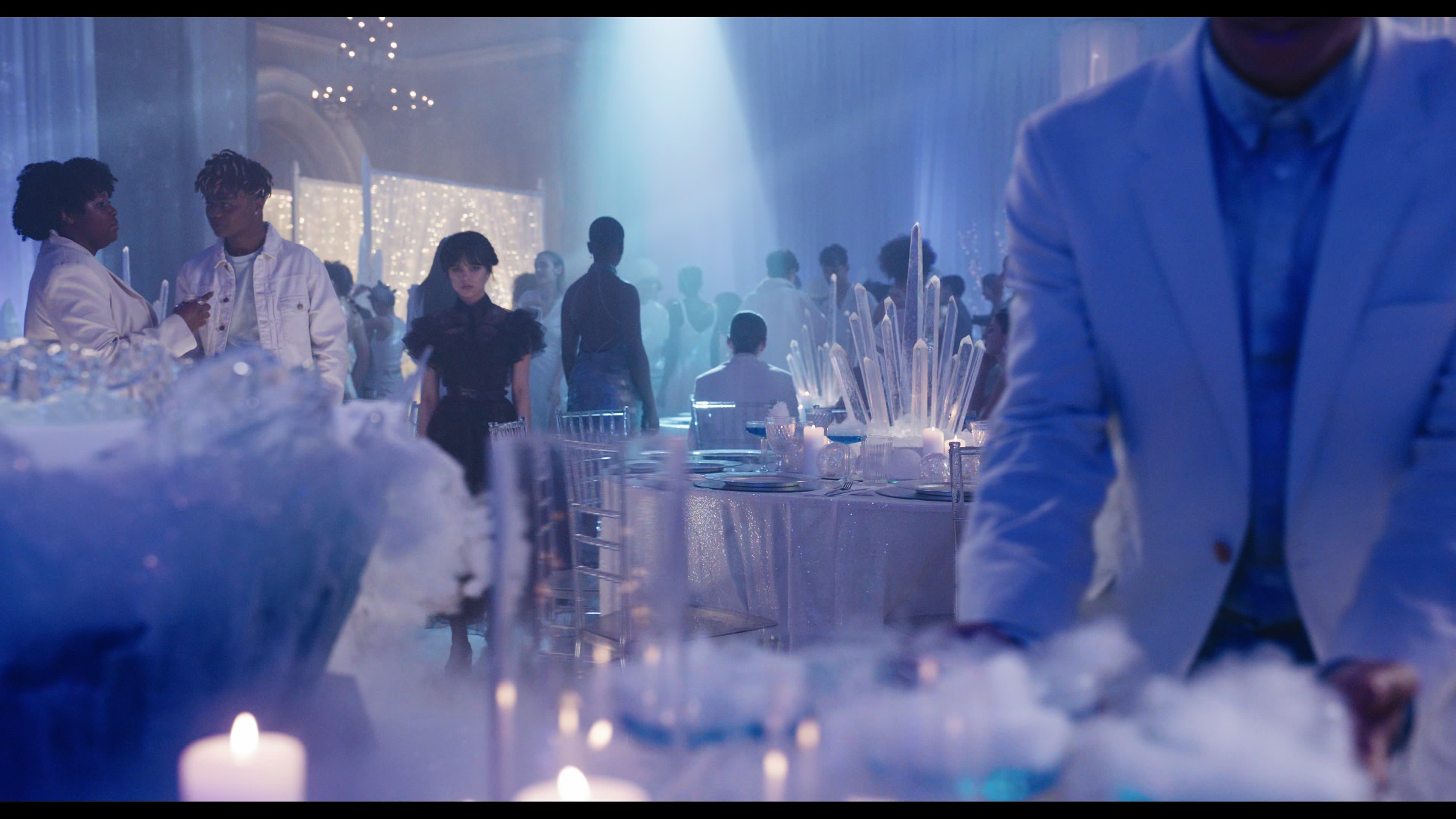 Wednesday S01E04 “Woe What a Night” HD screenshot 4391