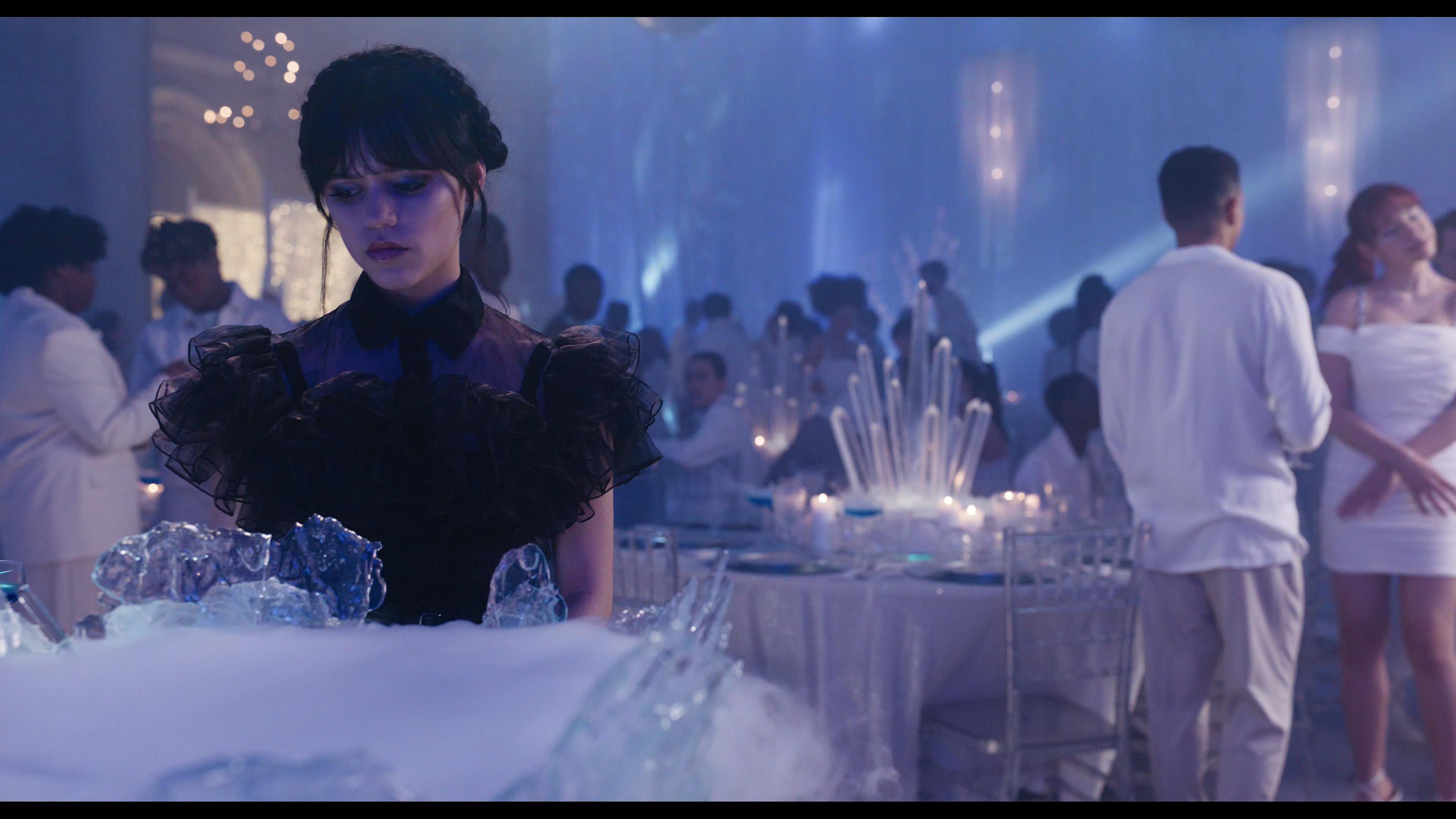 Wednesday S01E04 “Woe What a Night” movie still 4402
