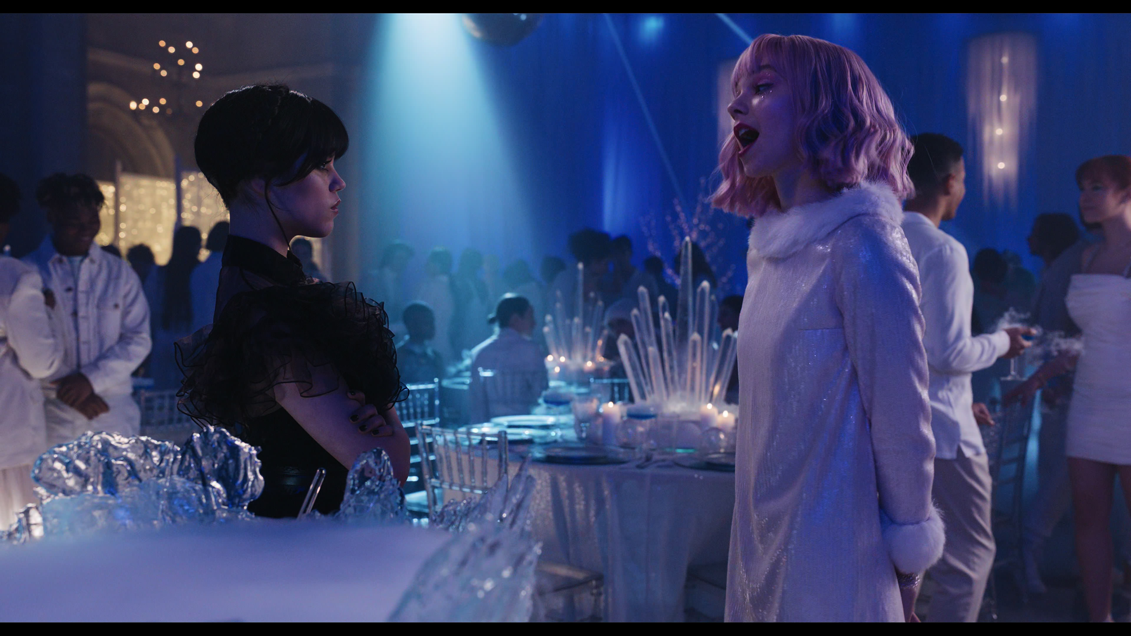 Wednesday S01E04 “Woe What a Night” screencap 4443
