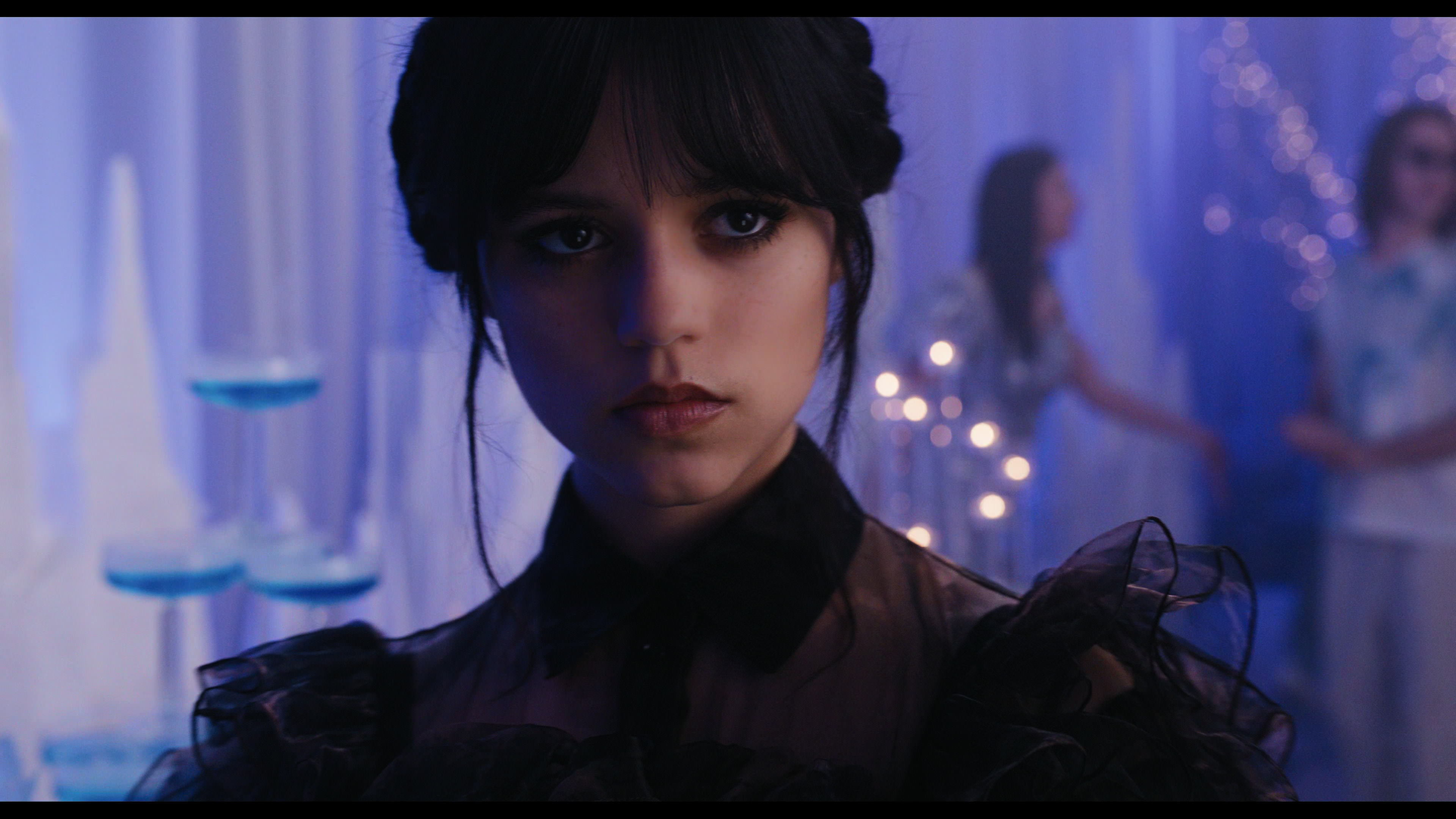 Wednesday S01E04 “Woe What a Night” screencap 4476