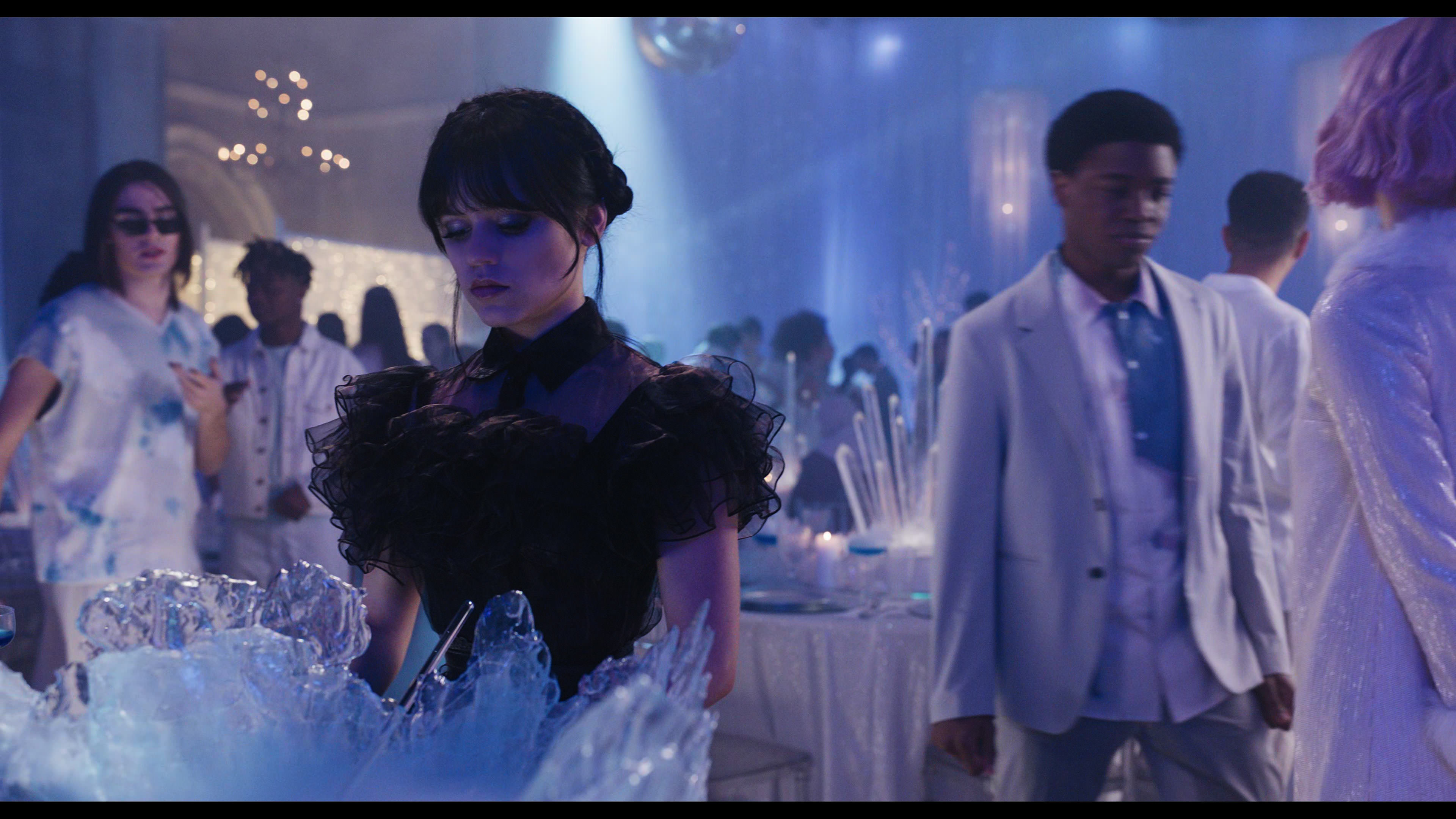Wednesday S01E04 “Woe What a Night” HD screenshot 4481