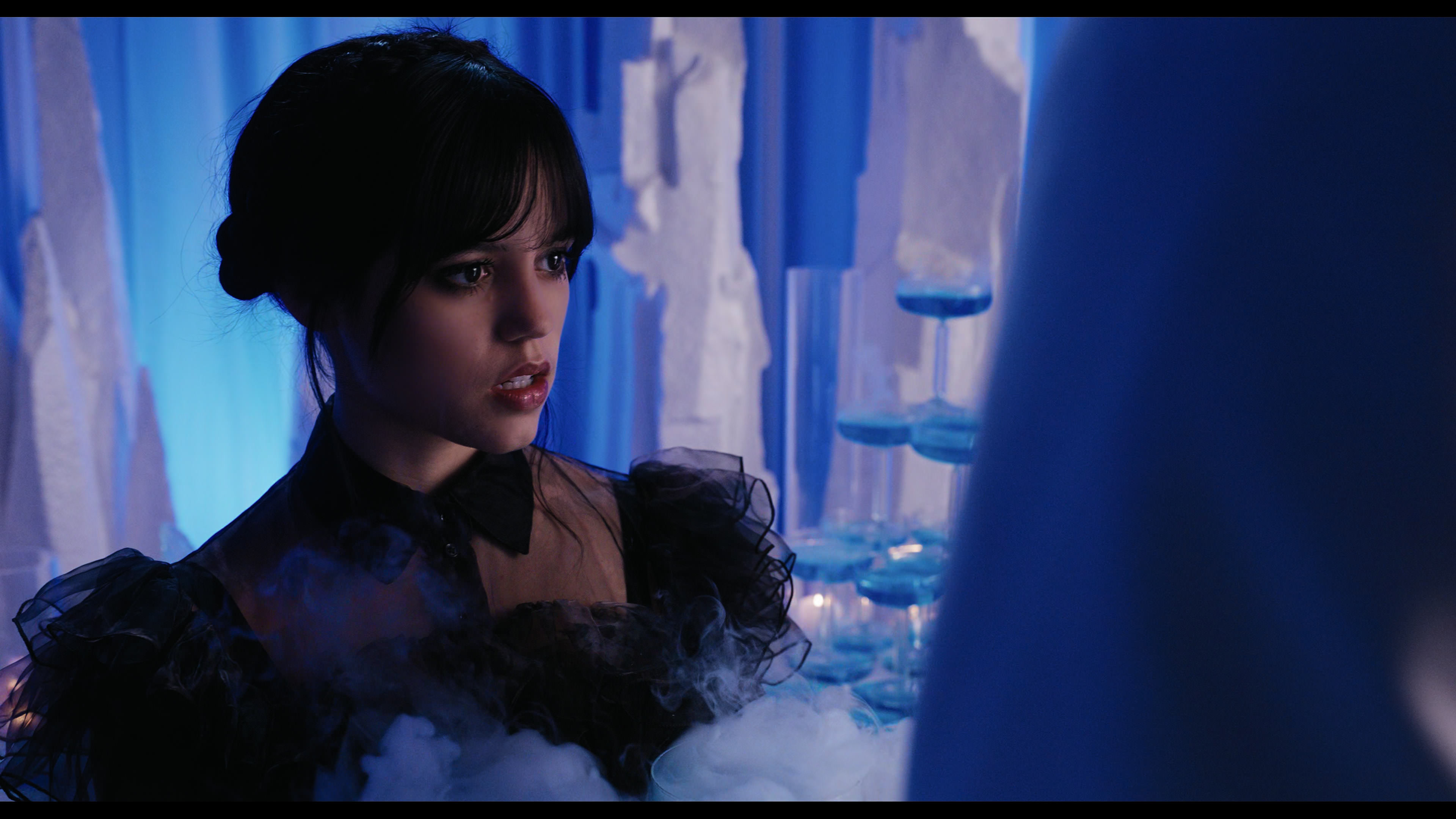 Wednesday S01E04 “Woe What a Night” HD screenshot 4511