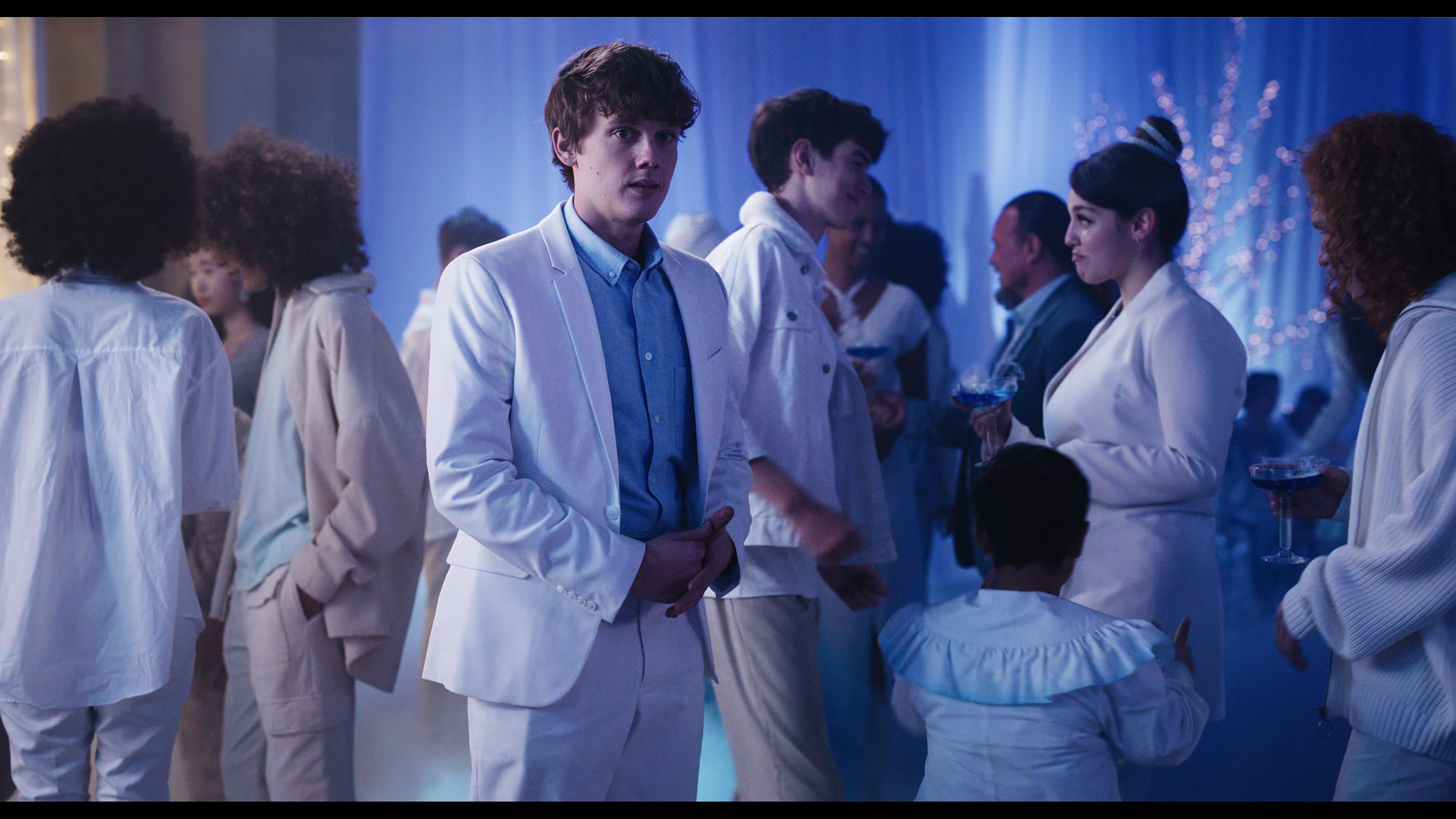 Wednesday S01E04 “Woe What a Night” screencap 4530