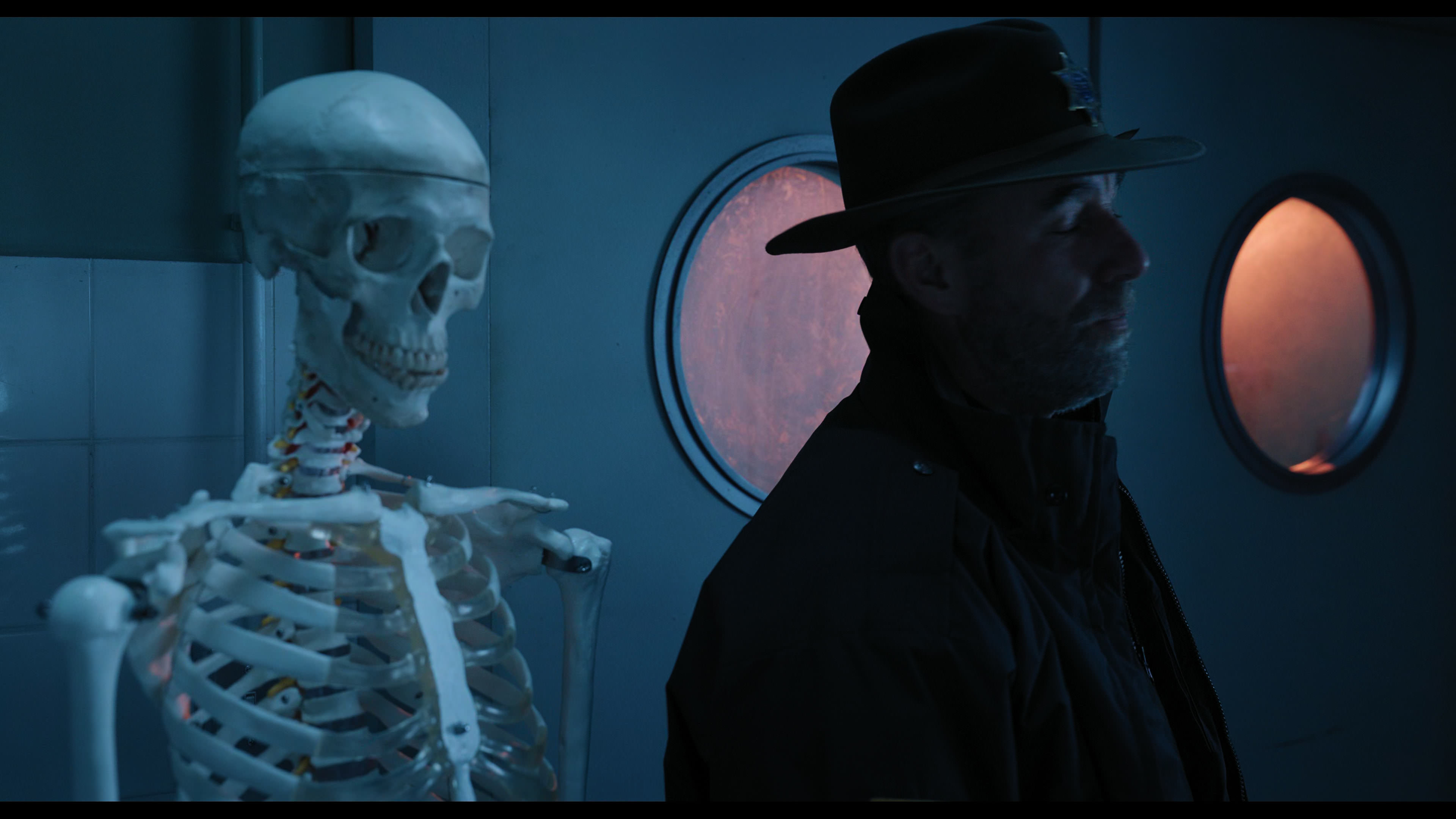 Wednesday S01E04 “Woe What a Night” screencap 456