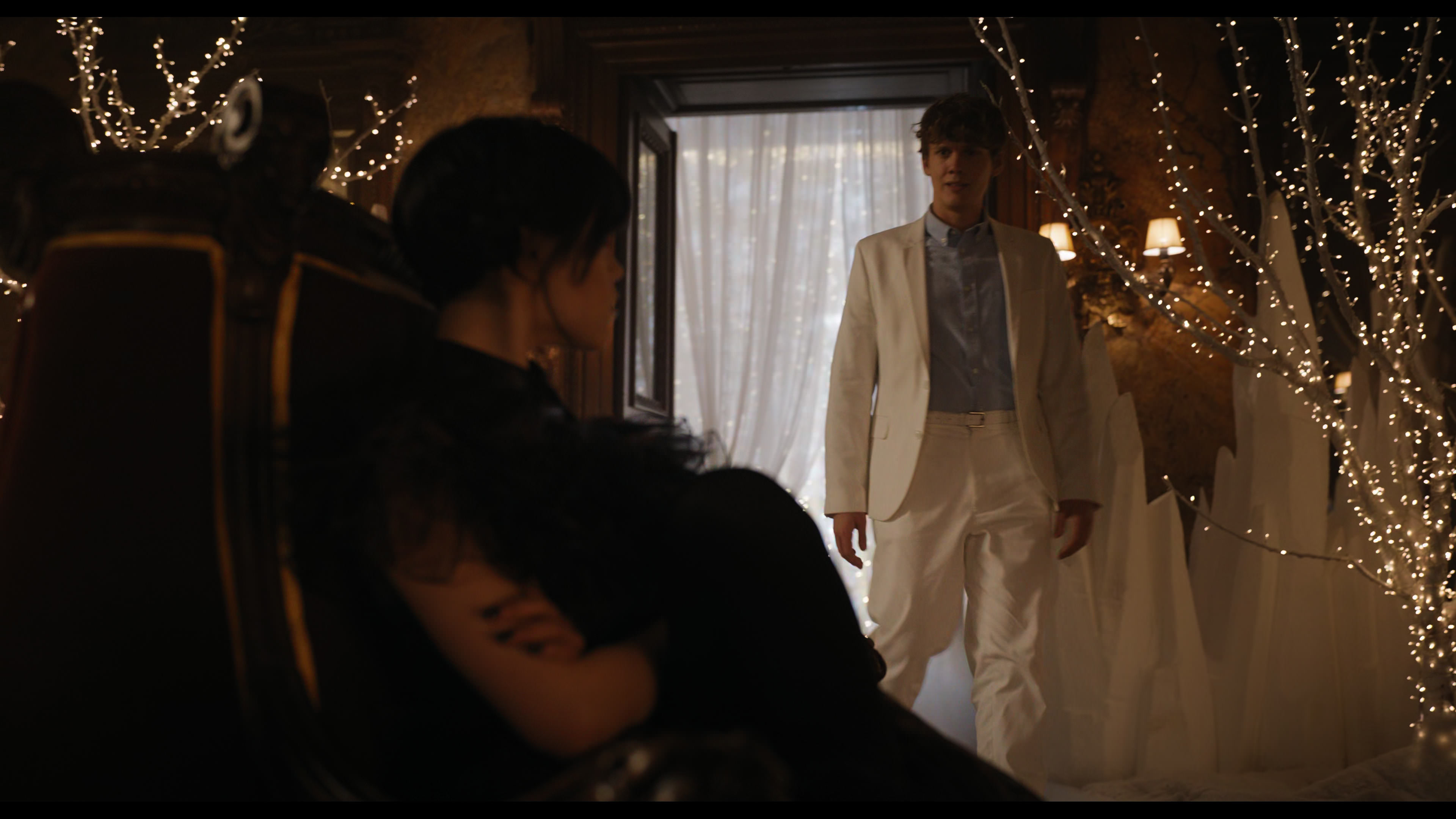 Wednesday S01E04 “Woe What a Night” screencap 4698