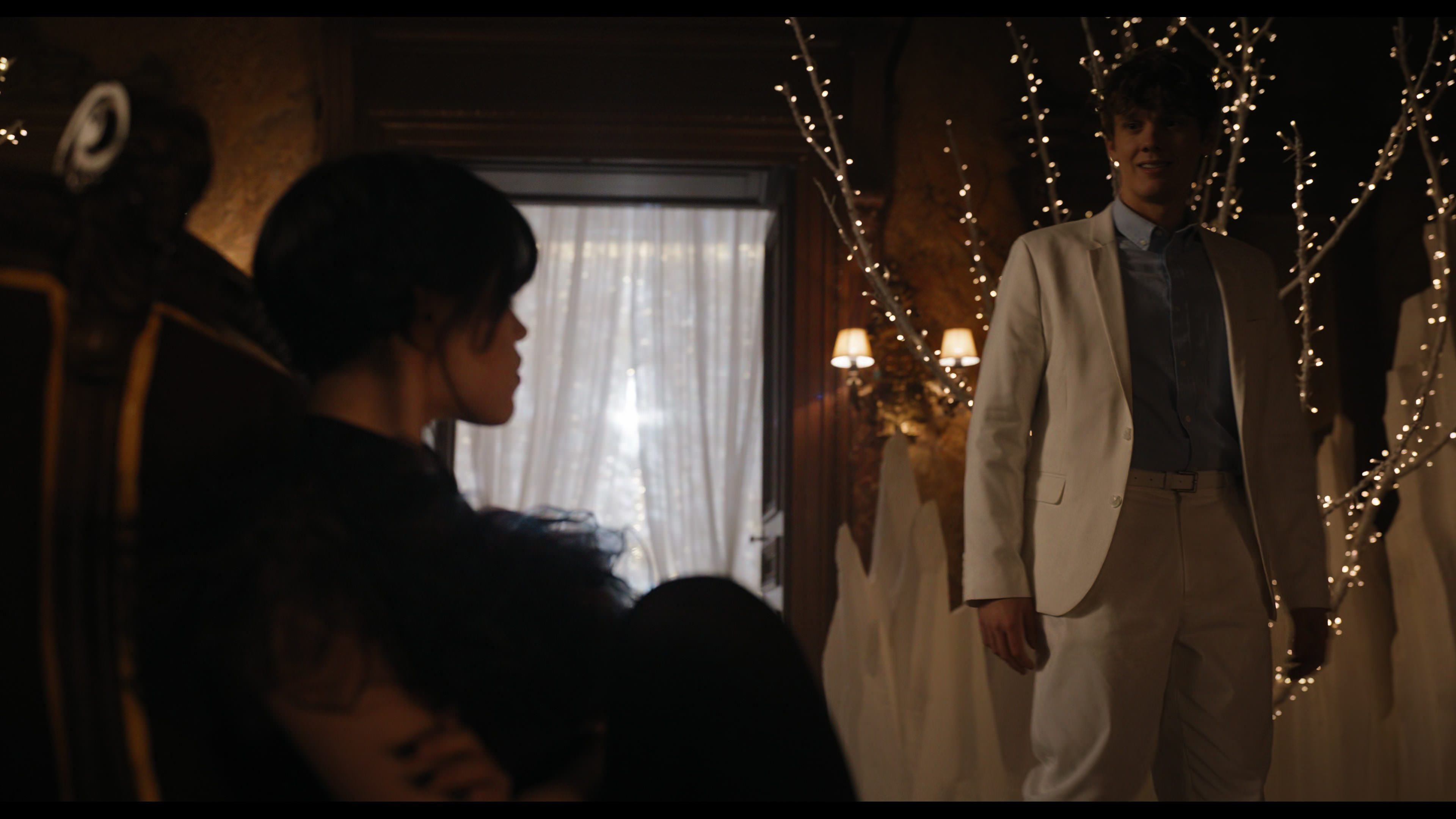 Wednesday S01E04 “Woe What a Night” movie still 4702