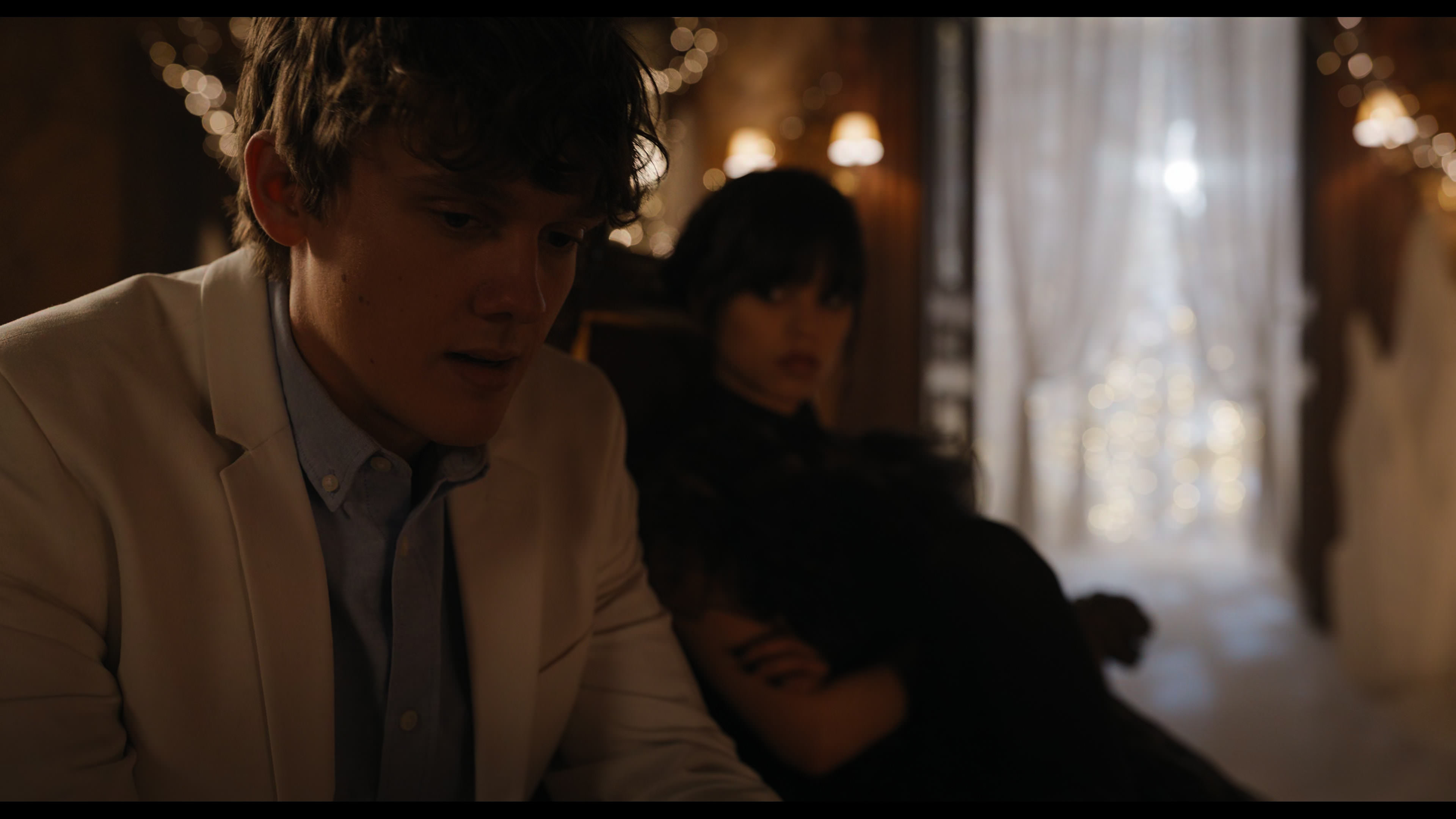 Wednesday S01E04 “Woe What a Night” HD screenshot 4796